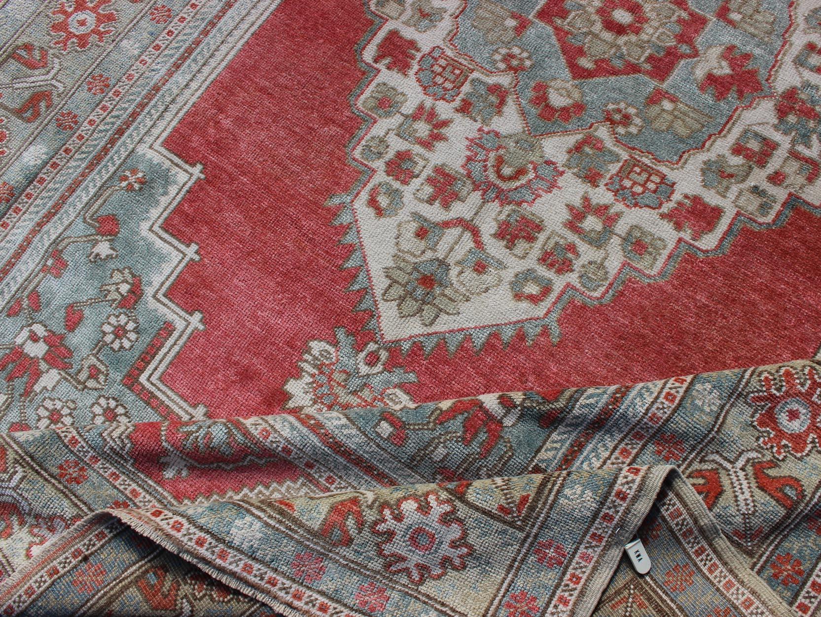 Vintage Turkish Oushak Rug with Medallion Design in Pink Red and Gray Blue For Sale 2