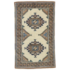 Tapis turc vintage Oushak avec style tribal moderne du milieu du siècle dernier