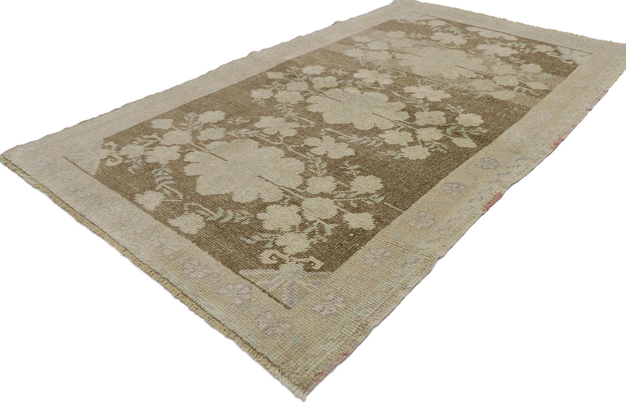 53627 Vintage Turkish Oushak Rug with Modern Farmhouse Style 02'11 x 04'11. Emanating timeless appeal, effortless beauty and neutral hues, this hand knotted wool vintage Turkish Oushak rug is poised to impress. The abrashed brown field features a