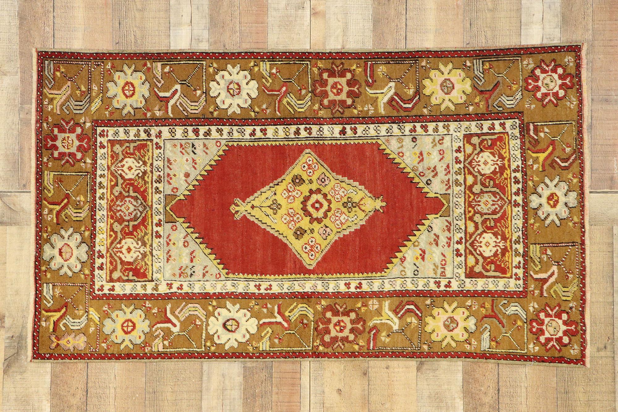 Vintage Turkish Oushak Rug with Modern Northwestern Style For Sale 2