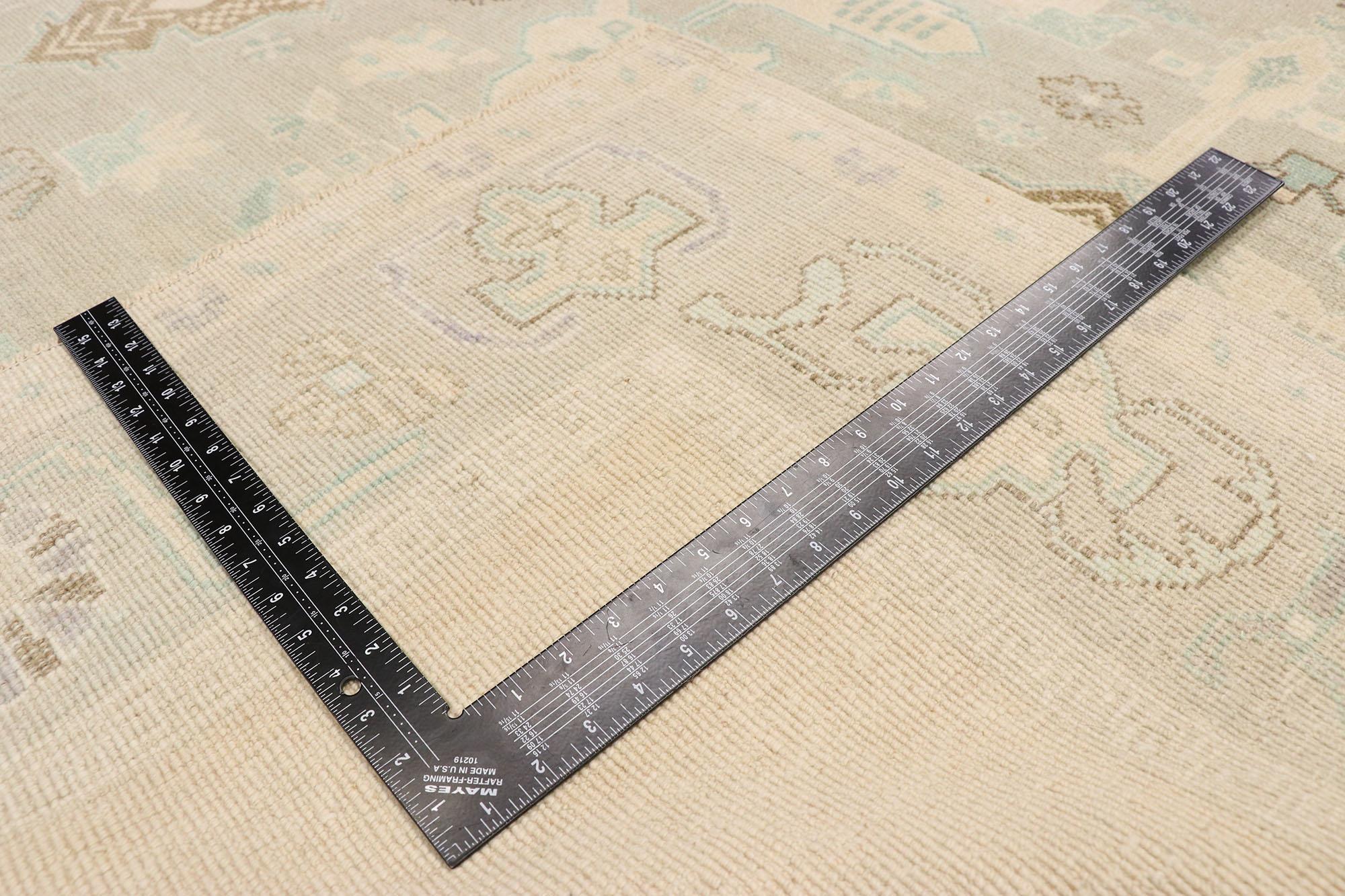 20th Century Muted Vintage Turkish Oushak Rug, Cozy Simplicity Meets Cycladic Style  For Sale