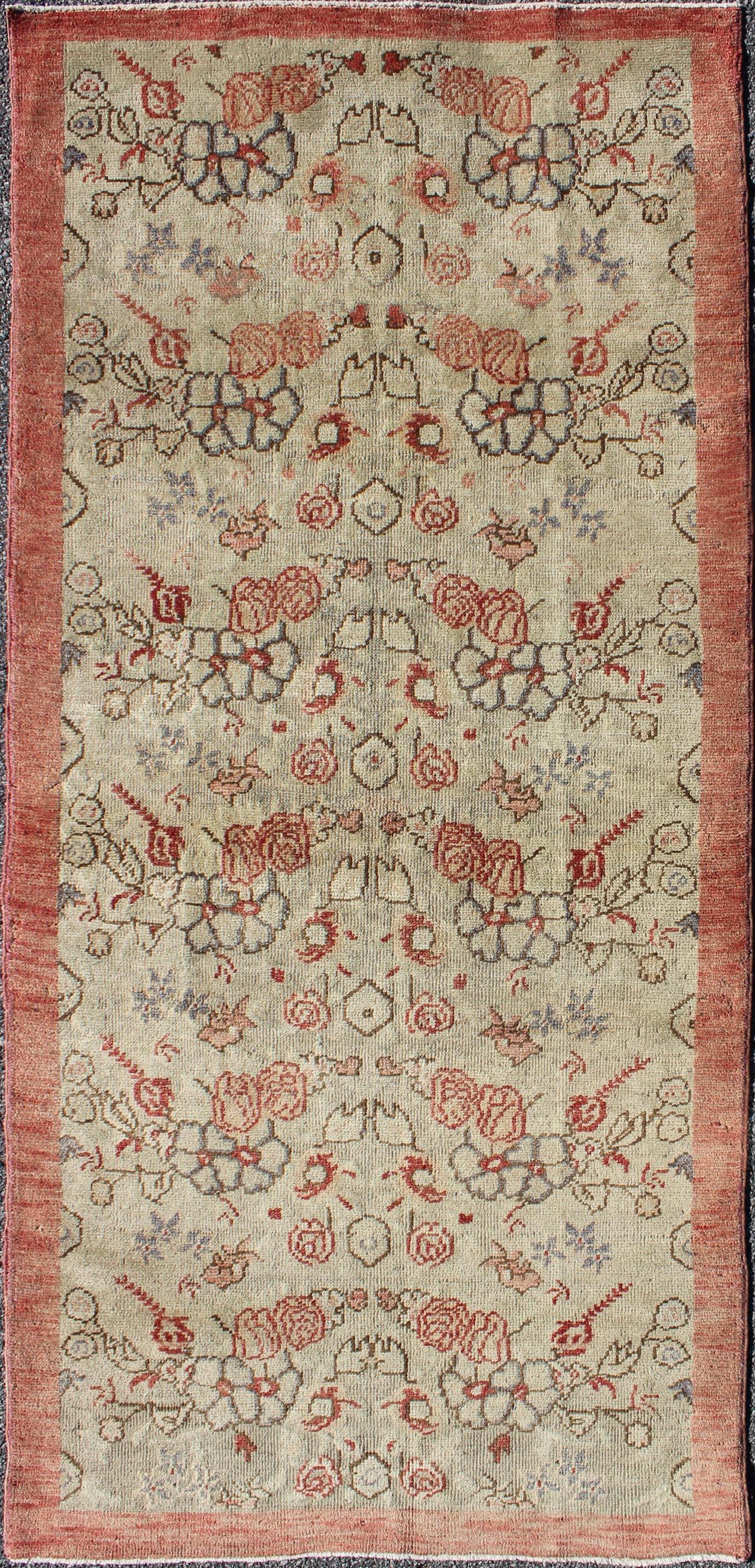 Vintage Turkish Oushak Rug with Pale Cream Field and Soft Rose Border For Sale 1