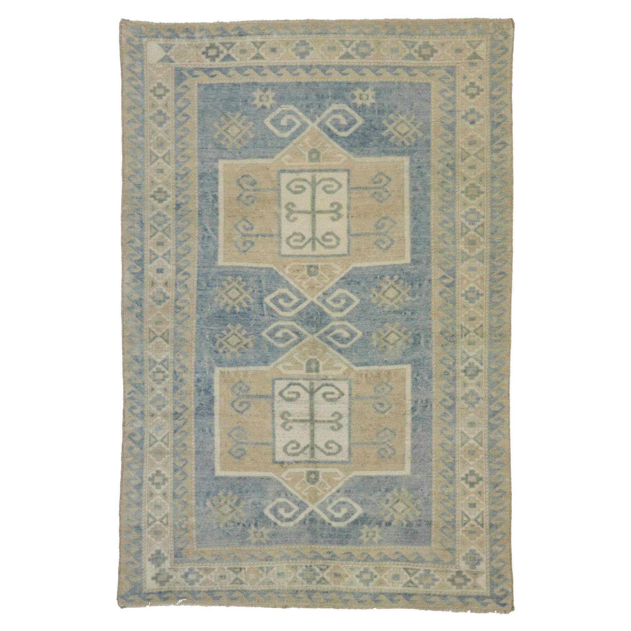 Vintage Turkish Oushak Rug with Relaxed Coastal Style For Sale