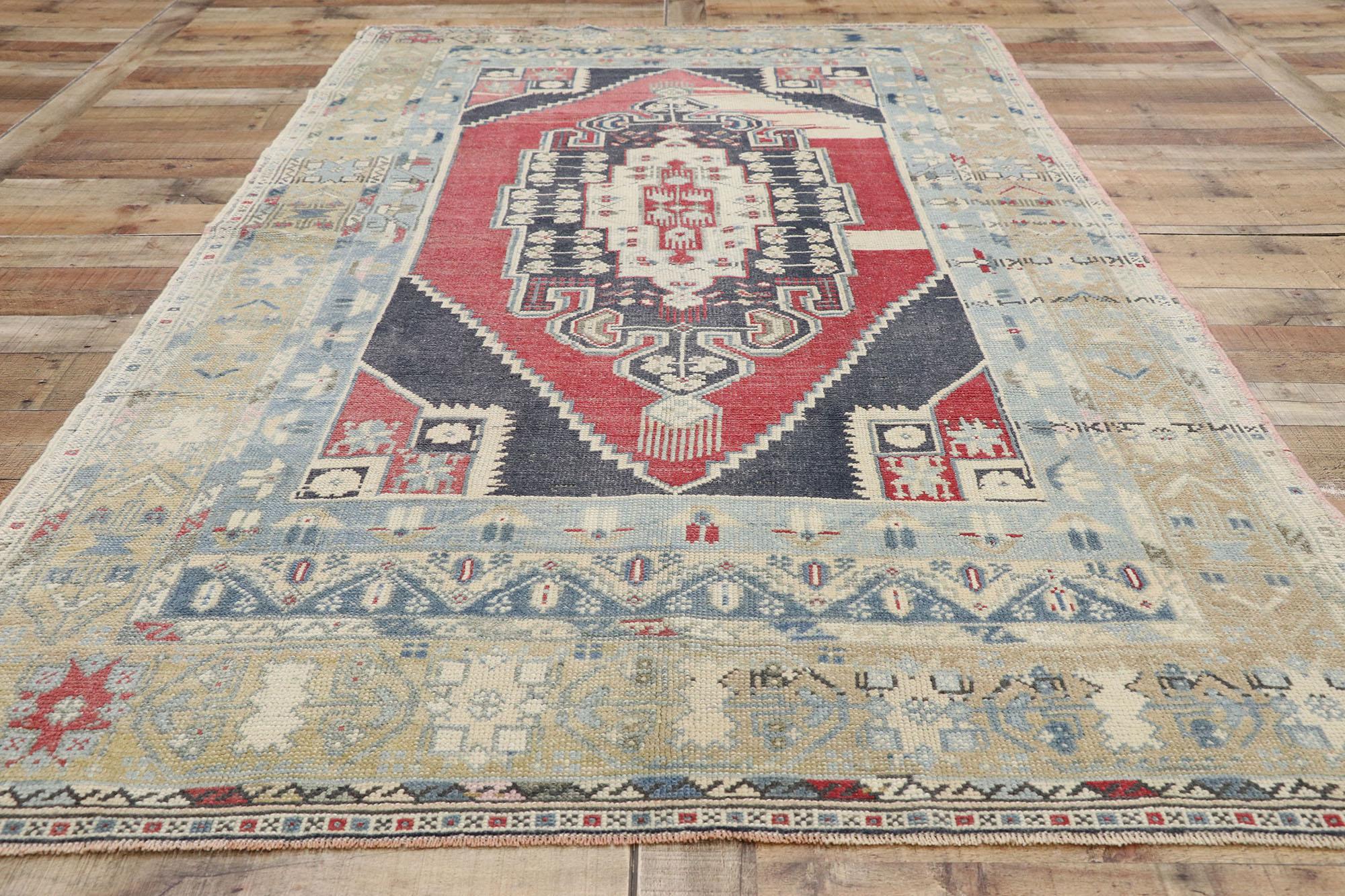 Vintage Turkish Oushak Rug with Relaxed Federal Style 1