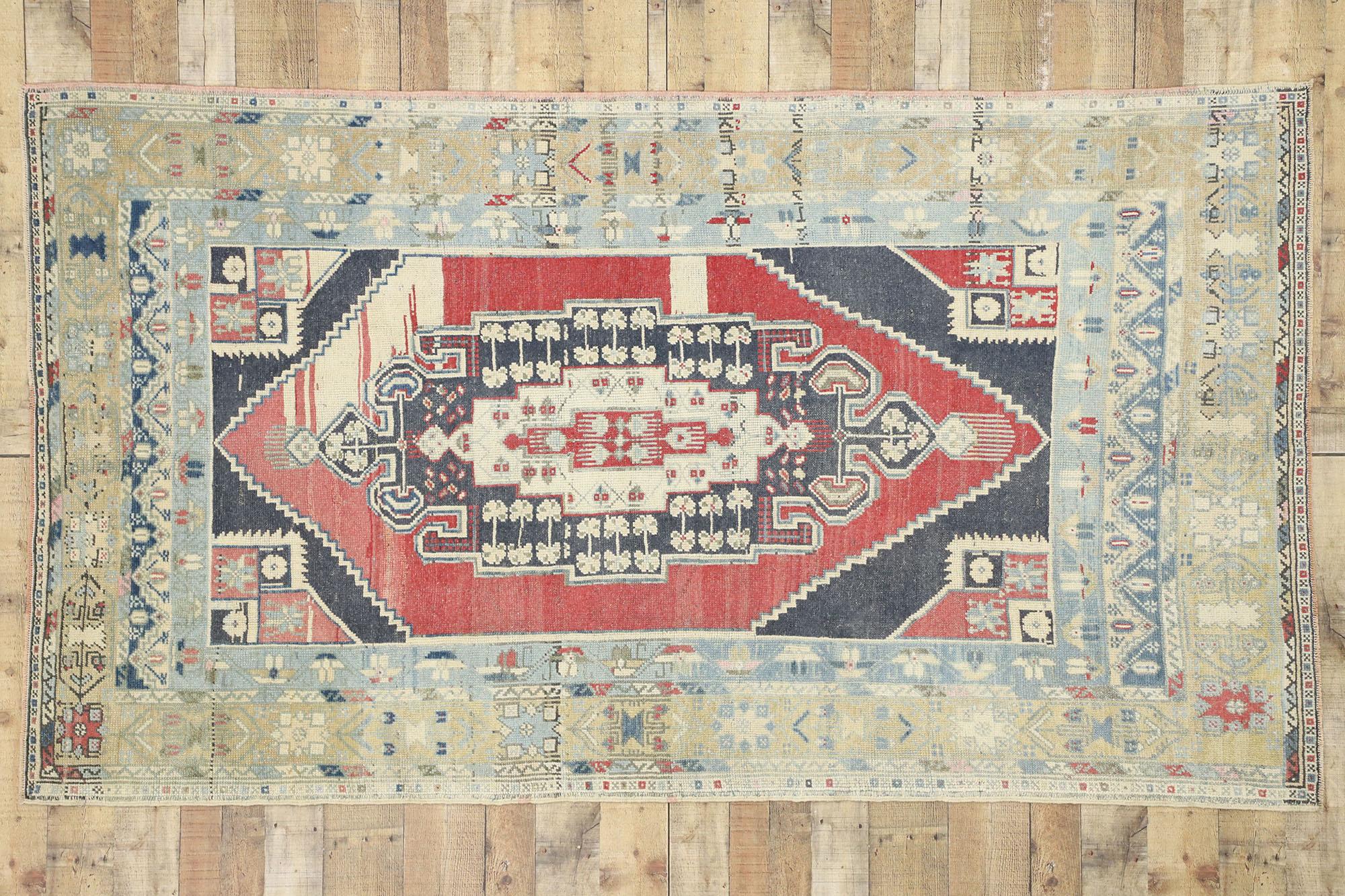 Vintage Turkish Oushak Rug with Relaxed Federal Style 2