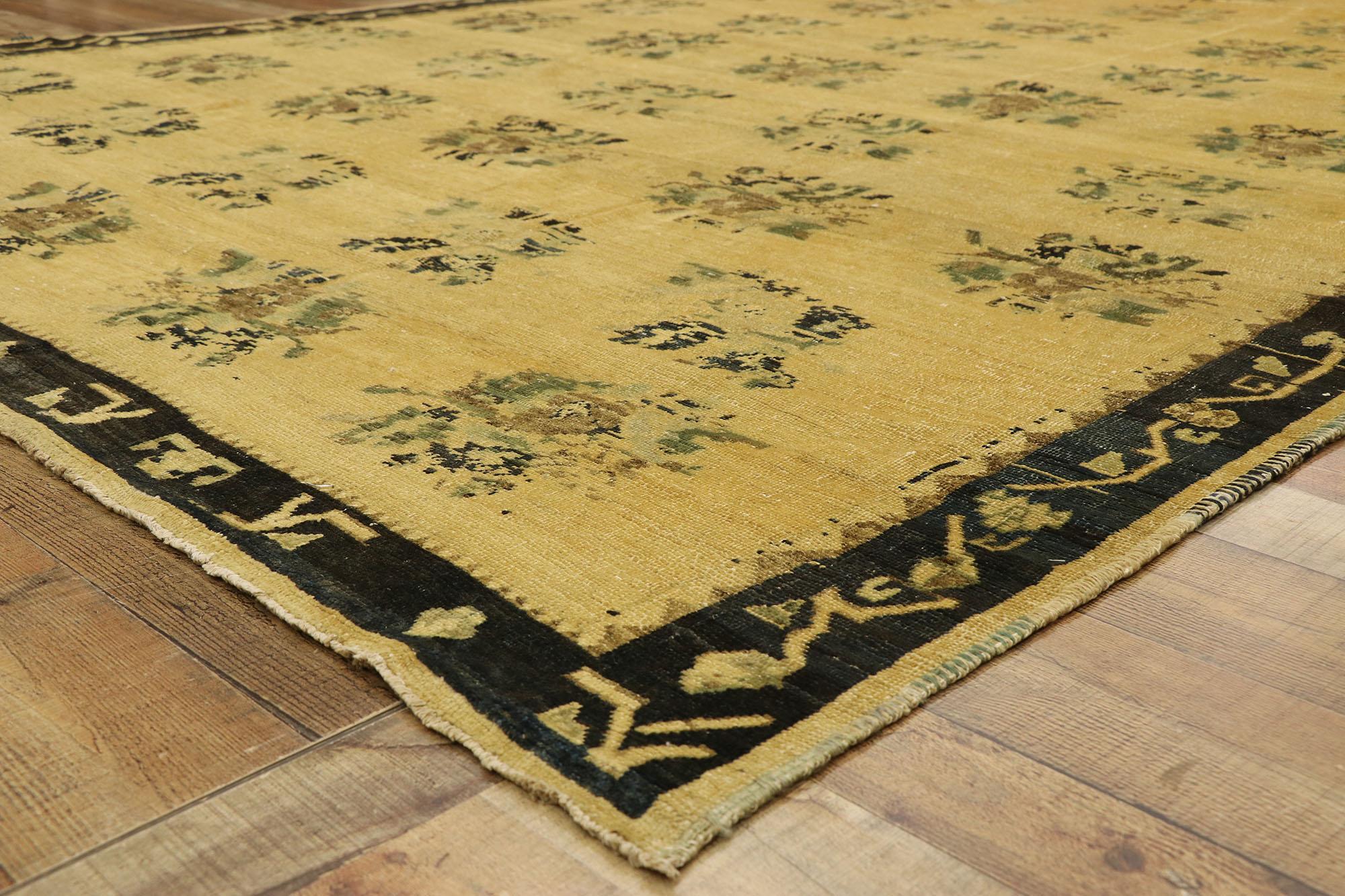 Wool Vintage Turkish Oushak Rug with Romantic French Country Cottage Style