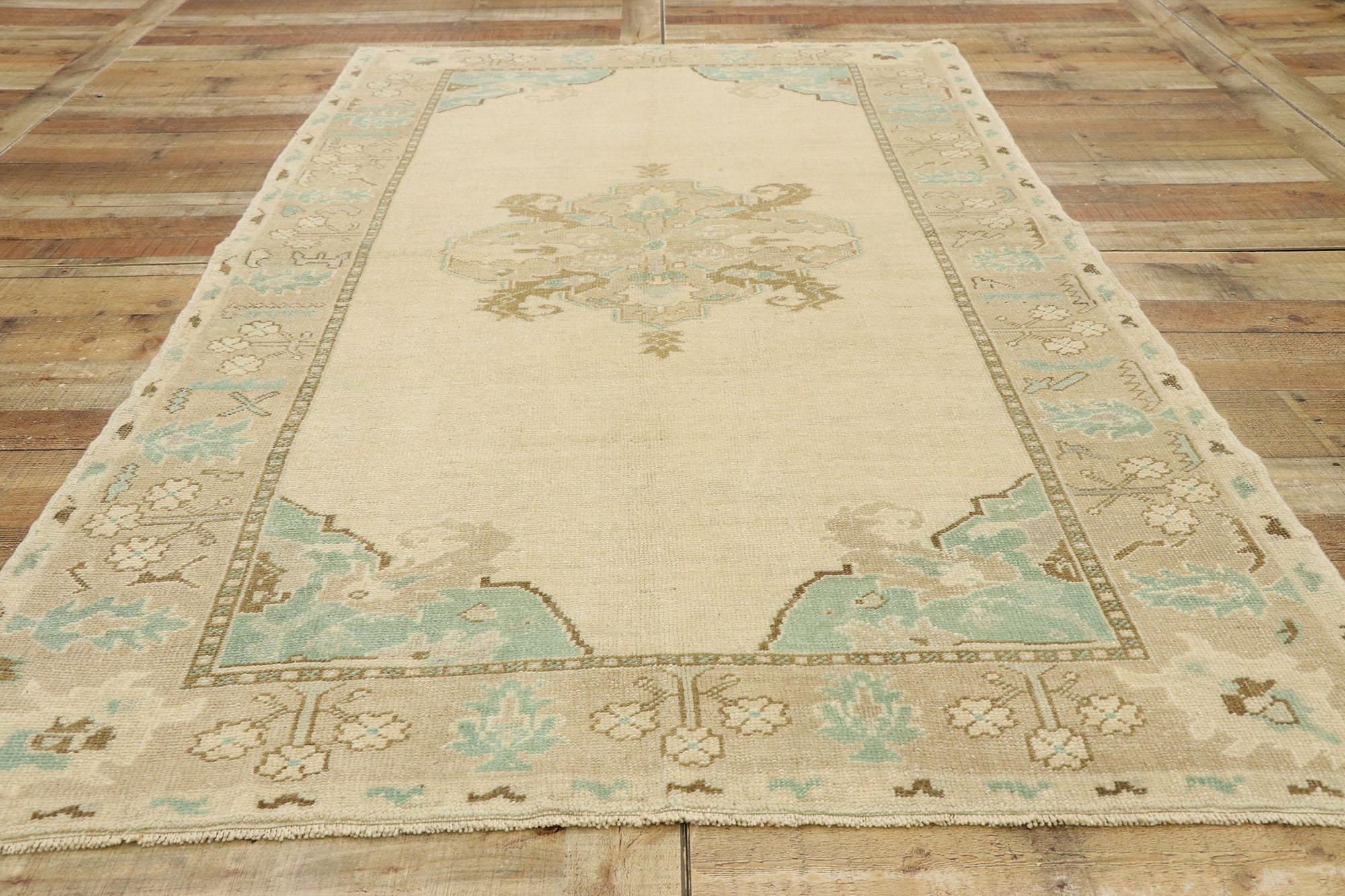 Wool Vintage Turkish Oushak Rug with Romantic Georgian French Cottage Style For Sale