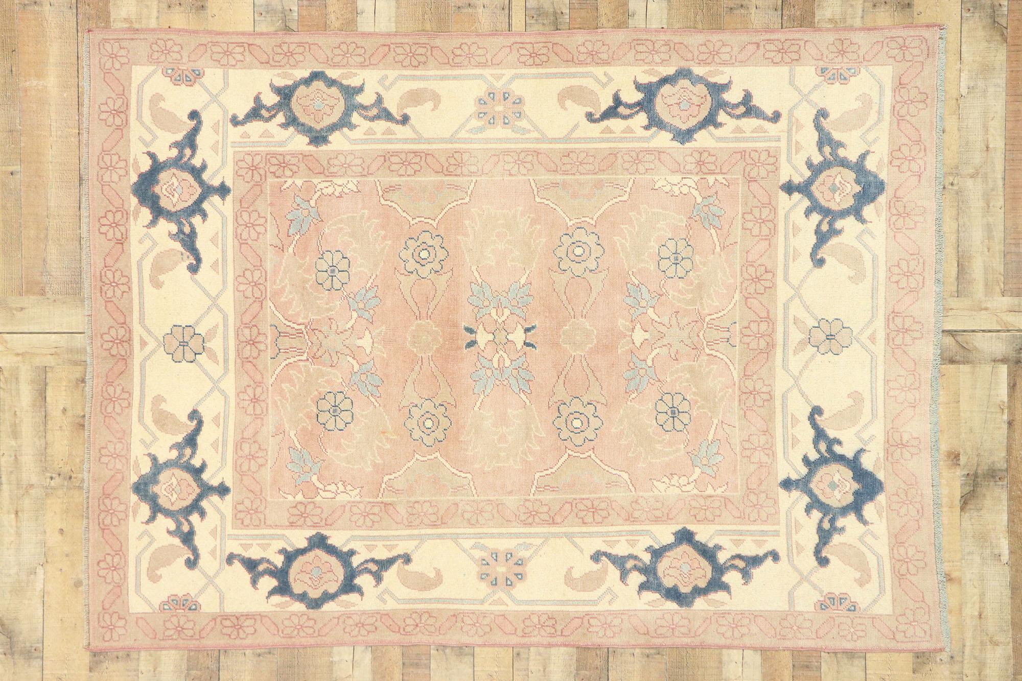 Vintage Turkish Oushak Rug with Romantic Georgian Style For Sale 3