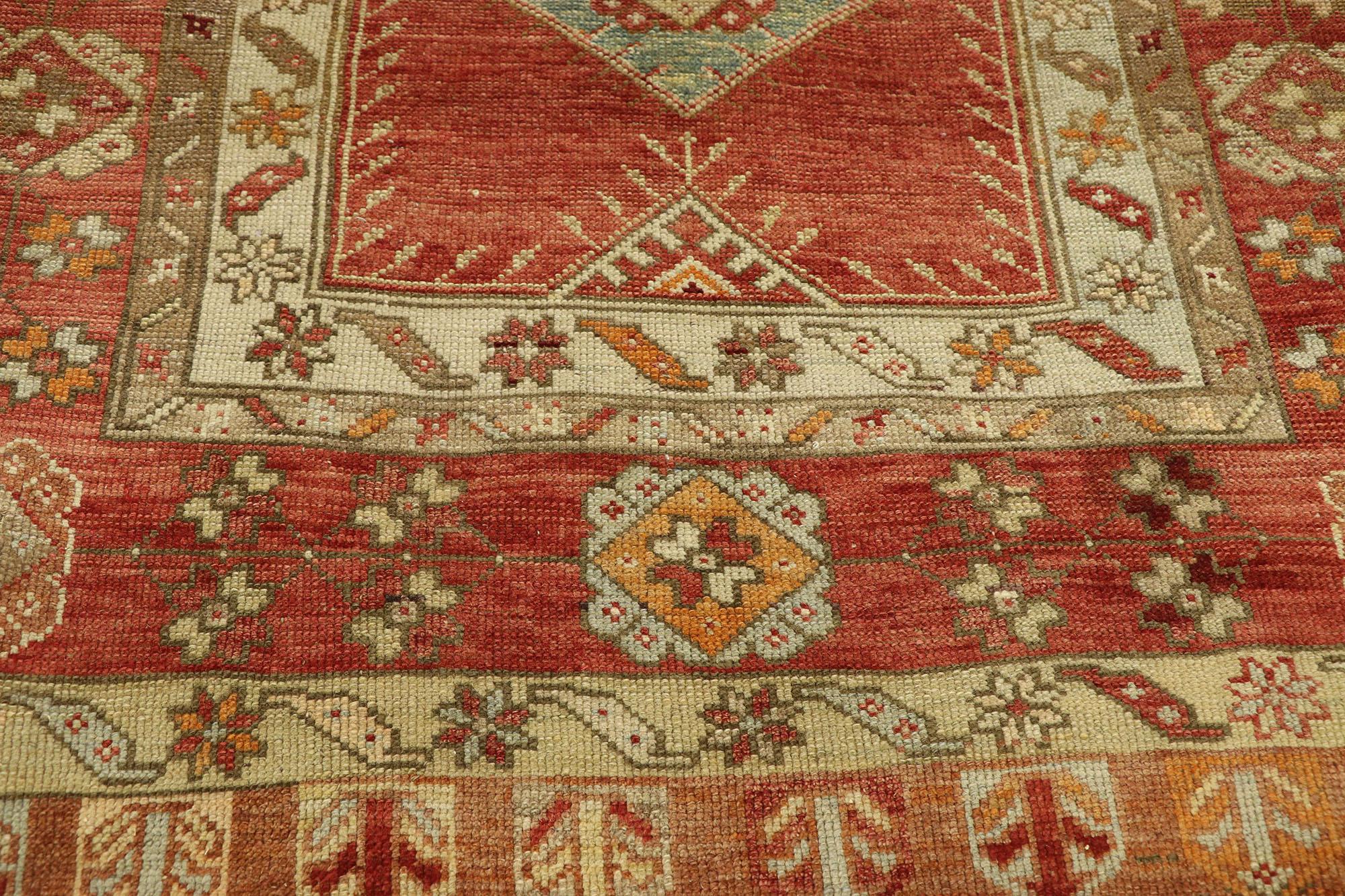 Vintage Turkish Oushak Rug with Rustic Artisan Spanish Colonial Style In Good Condition In Dallas, TX