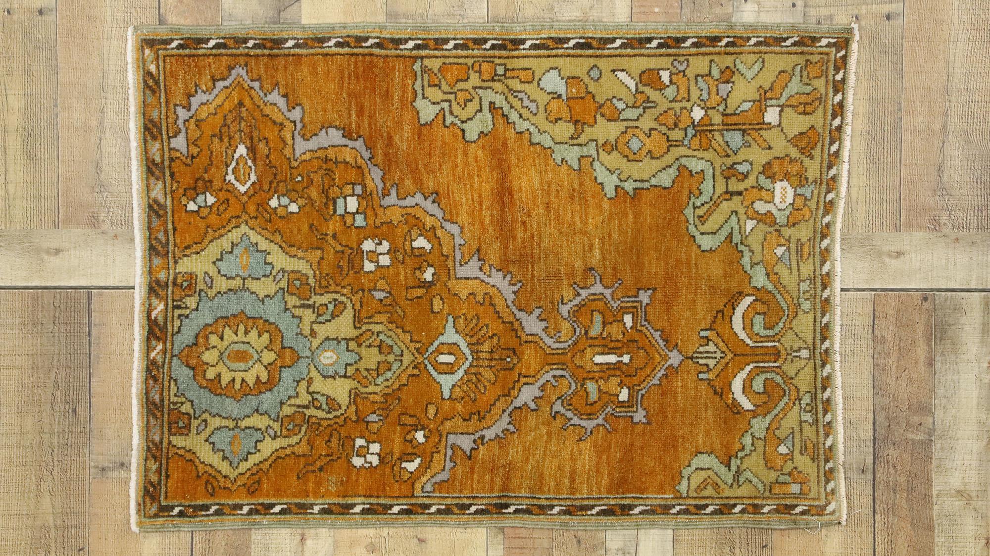Vintage Turkish Oushak Rug with Rustic Arts & Crafts Style, Scatter Rug 2
