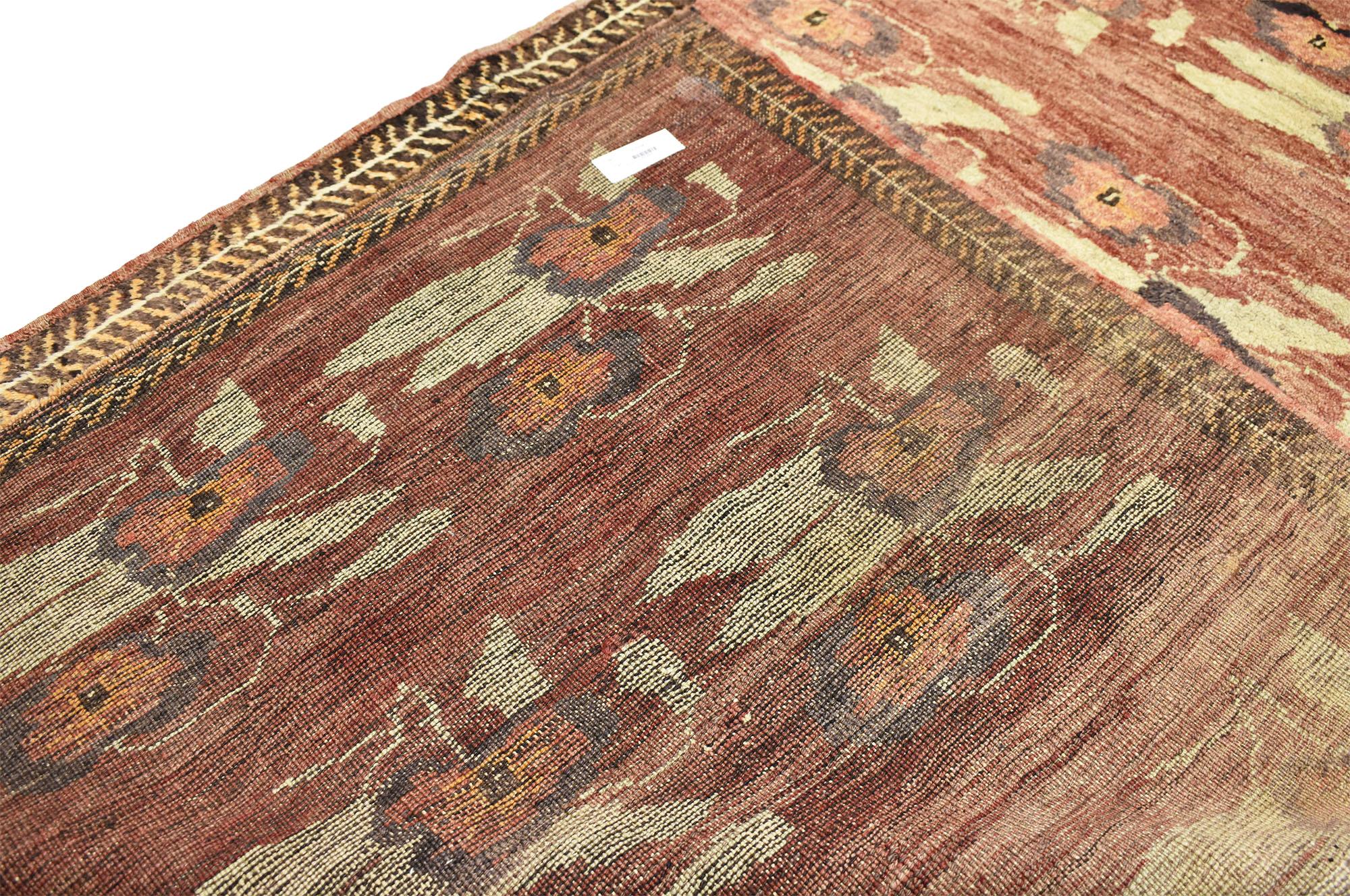 Alfombra Turca Oushak Vintage con Colores Rústicos de Tonos Tierra en Bueno estado para la venta en Dallas, TX