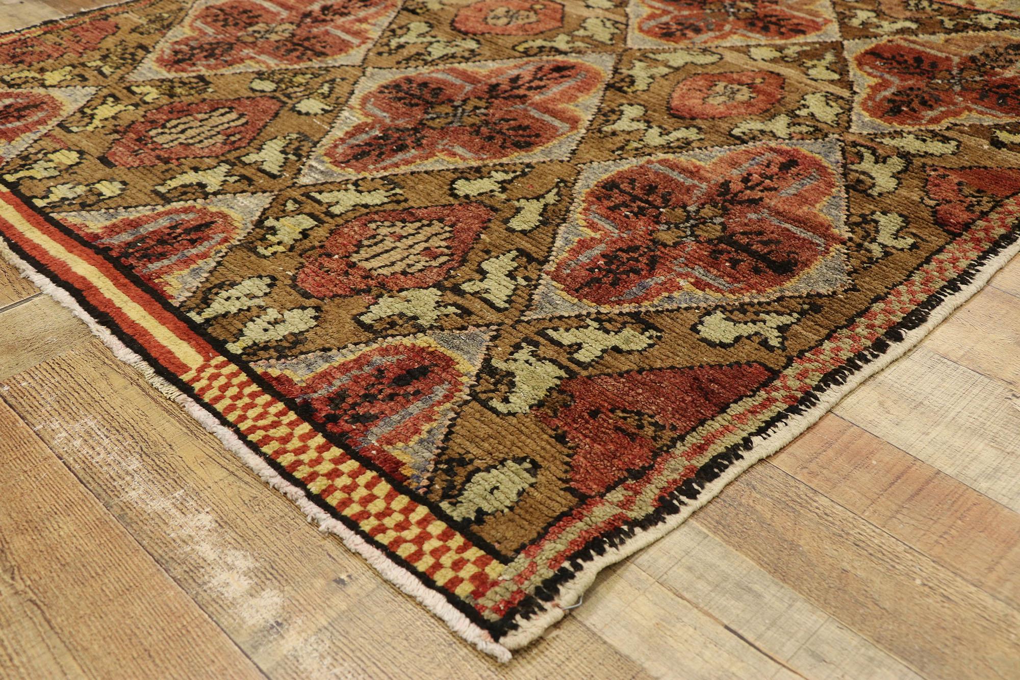 Wool Vintage Turkish Oushak Rug with Rustic Elizabethan Style For Sale