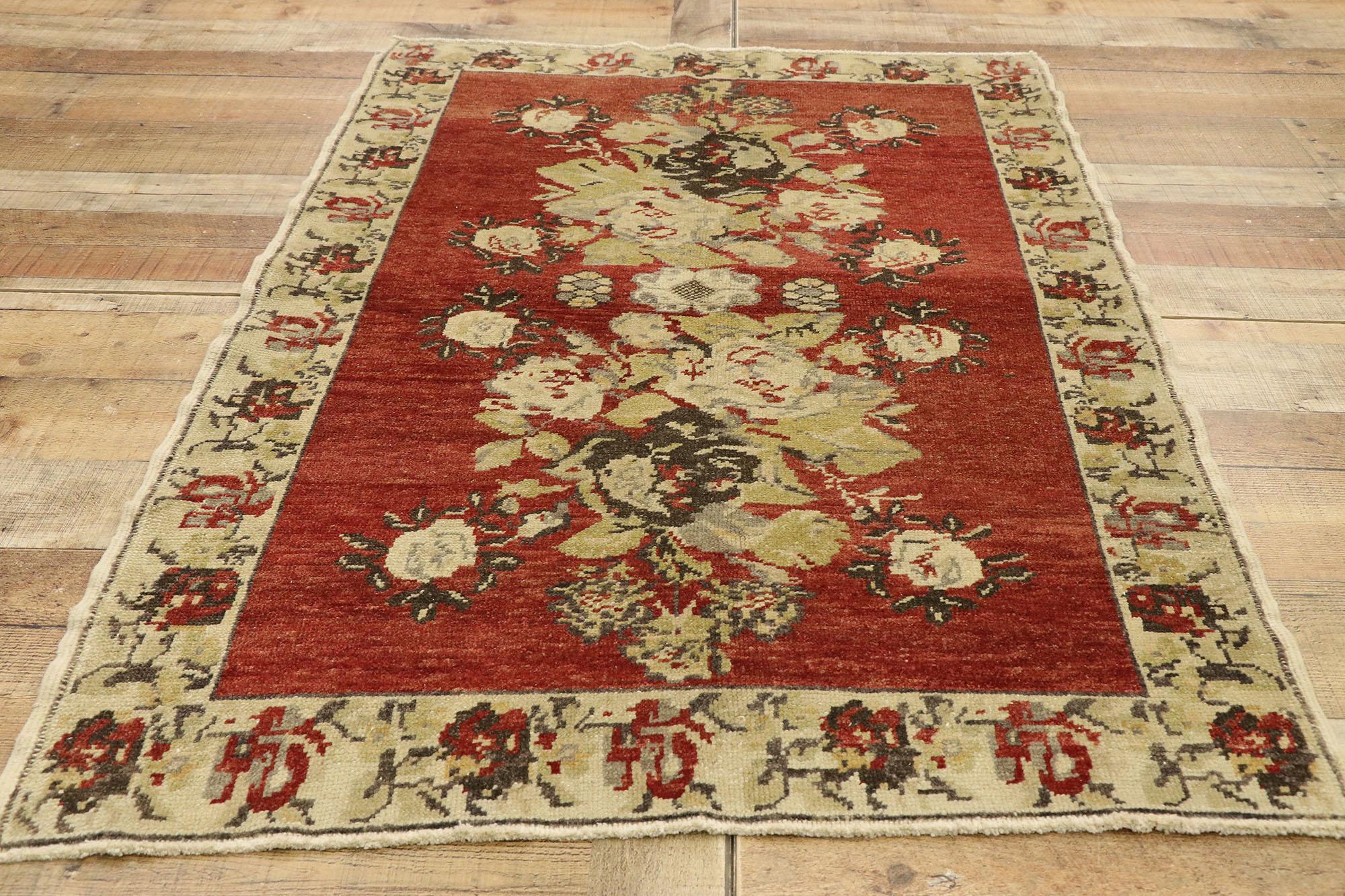 Laine Tapis turc vintage Oushak avec rustique style Tudor Manor House anglais en vente