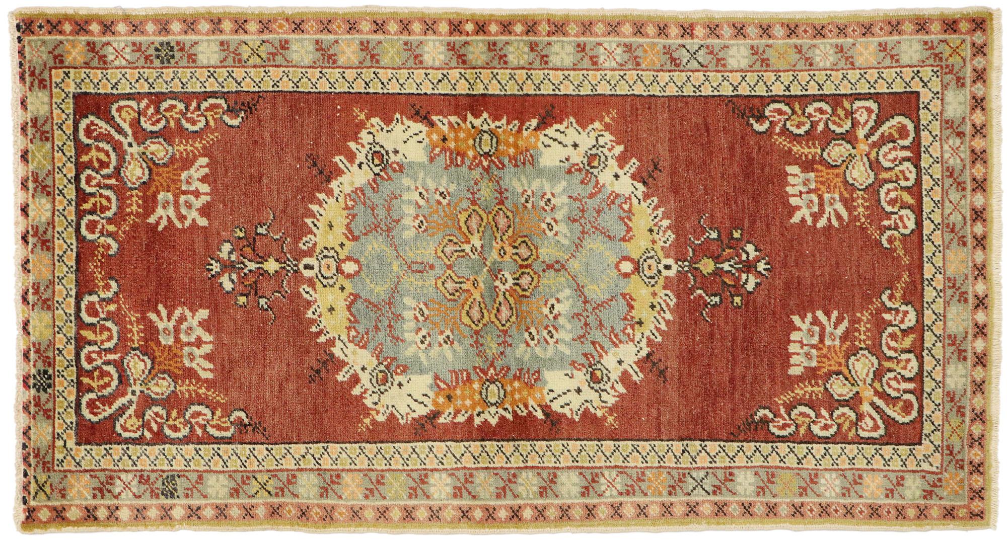 Vintage Turkish Oushak Rug with Rustic French Rococo Style For Sale 1