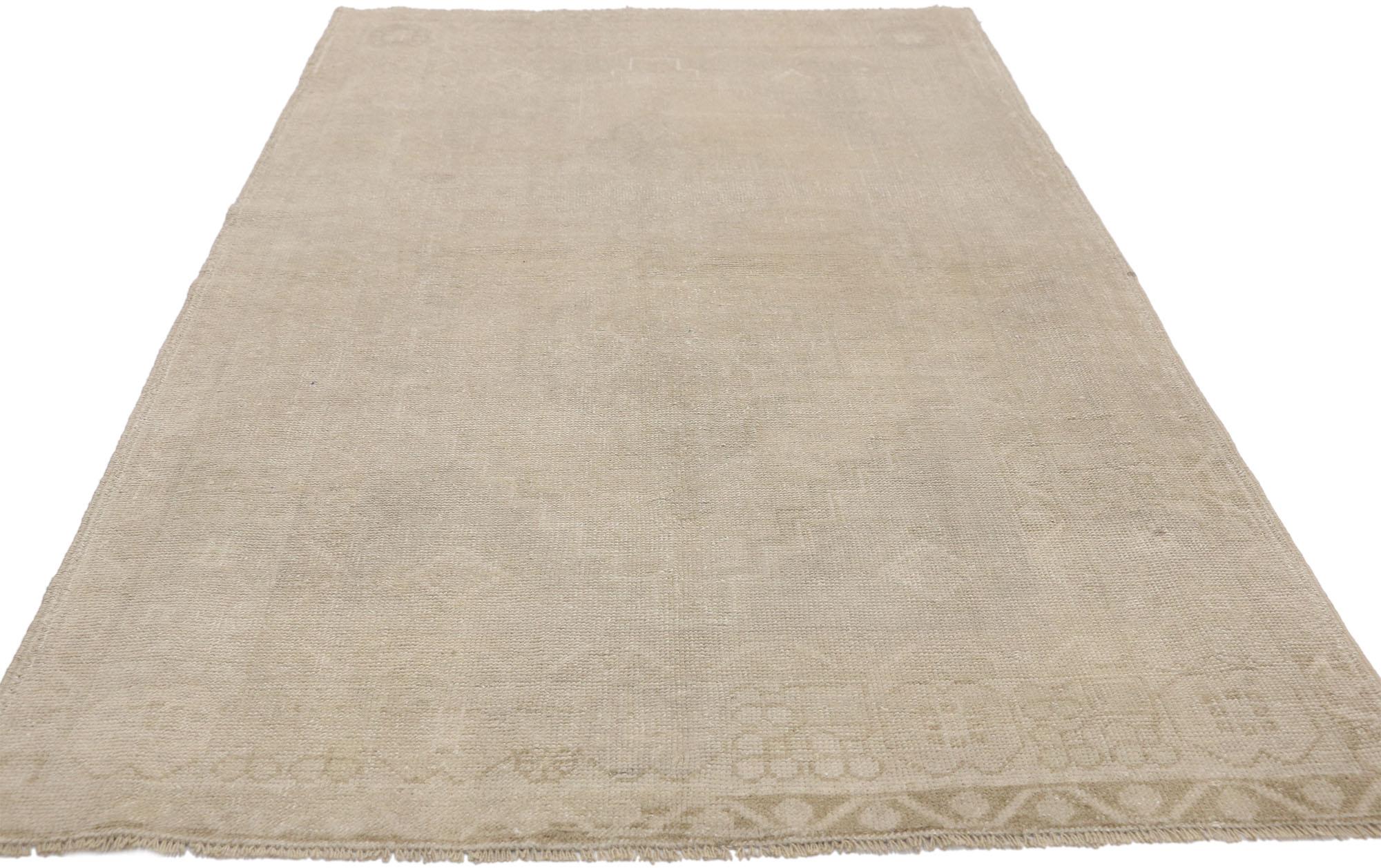 Hand-Knotted Vintage Turkish Oushak Rug with Rustic American Colonial Style  For Sale