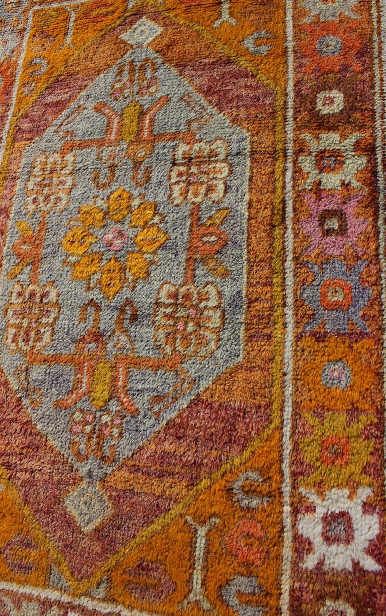 20th Century Vintage Turkish Oushak Rug with Soft Gray and Vibrant Orange 2'10 x 4'5 For Sale