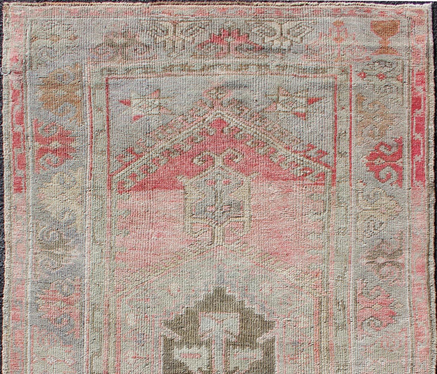Vintage Turkish Oushak Rug with Soft Taupe and Blush Pink Accents 3'2 x 5'9 For Sale 1