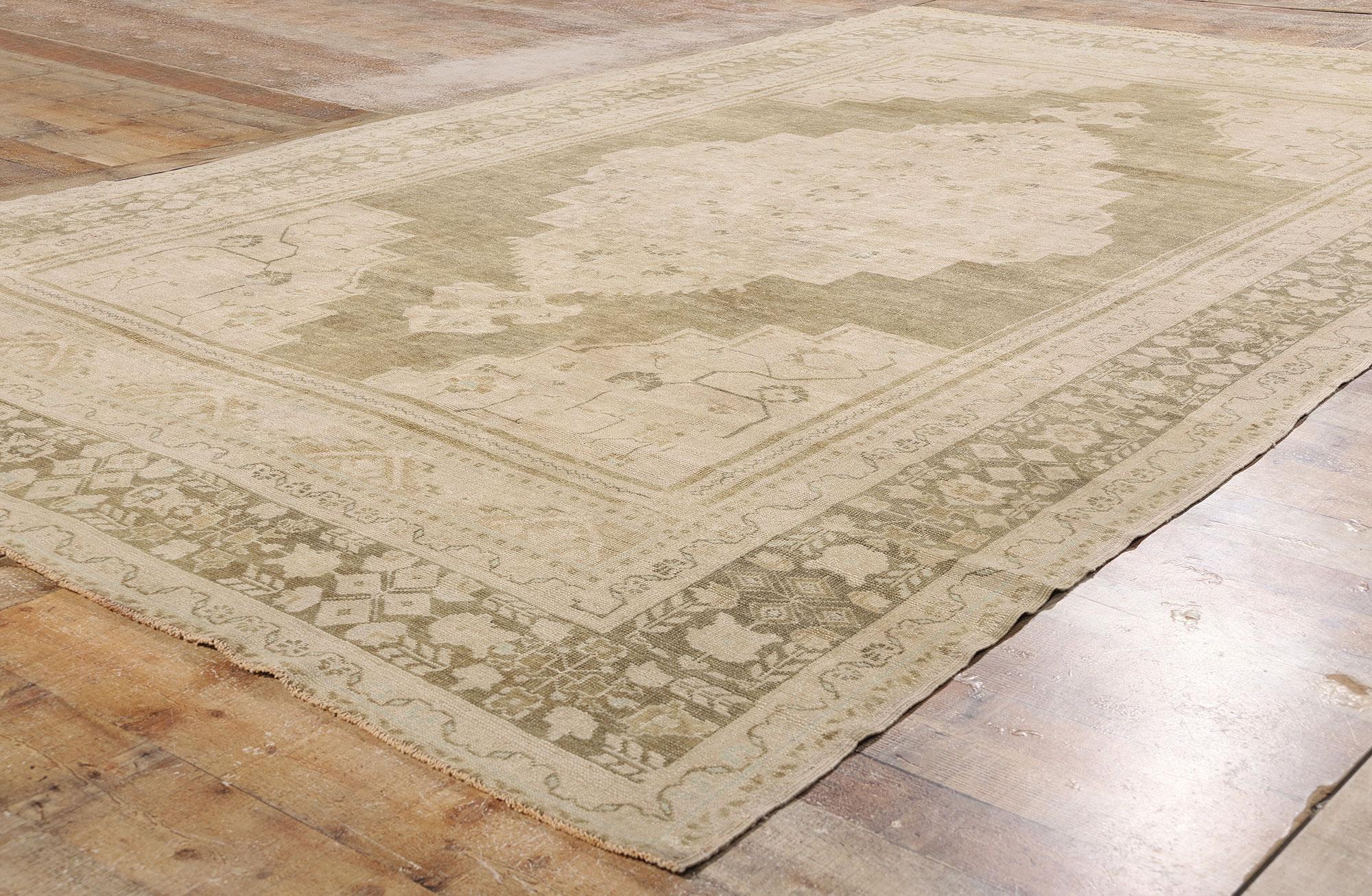 Alfombra turca Oushak de 1940 de estilo tradicional Lana en venta