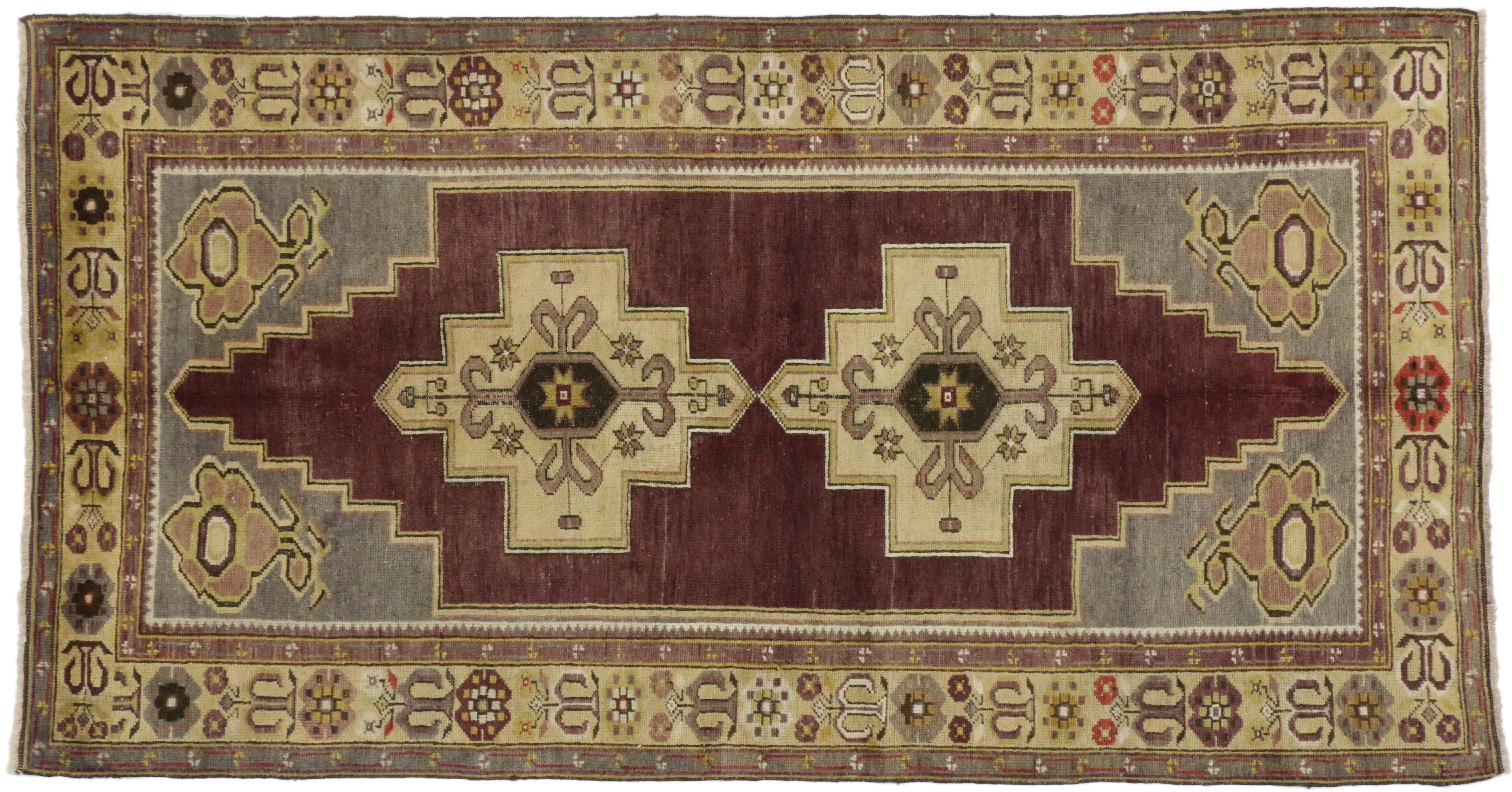20th Century Vintage Turkish Oushak Rug with Traditional Modern Style