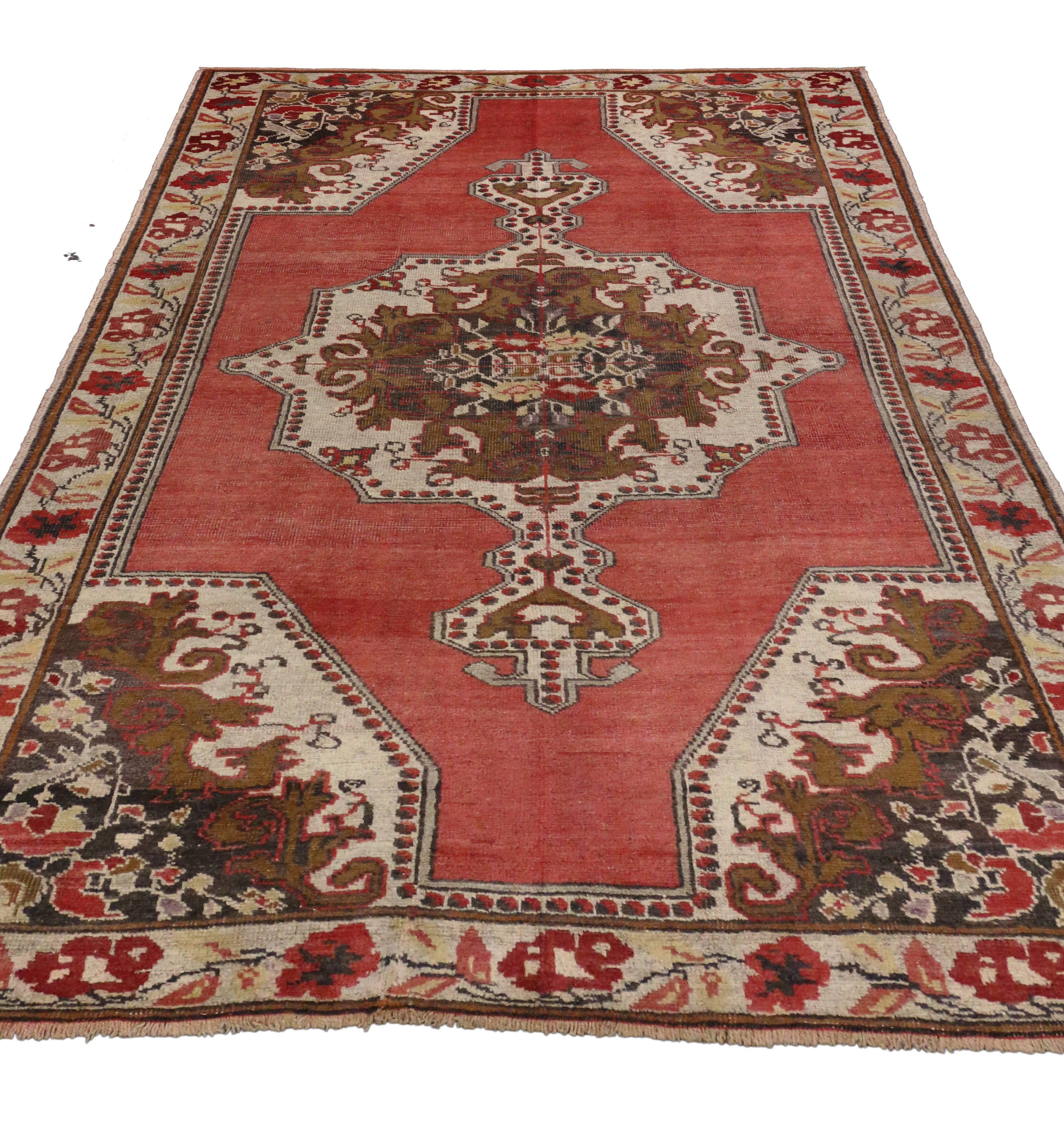 Türkischer Oushak-Teppich im traditionellen Stil, Vintage (Handgeknüpft) im Angebot