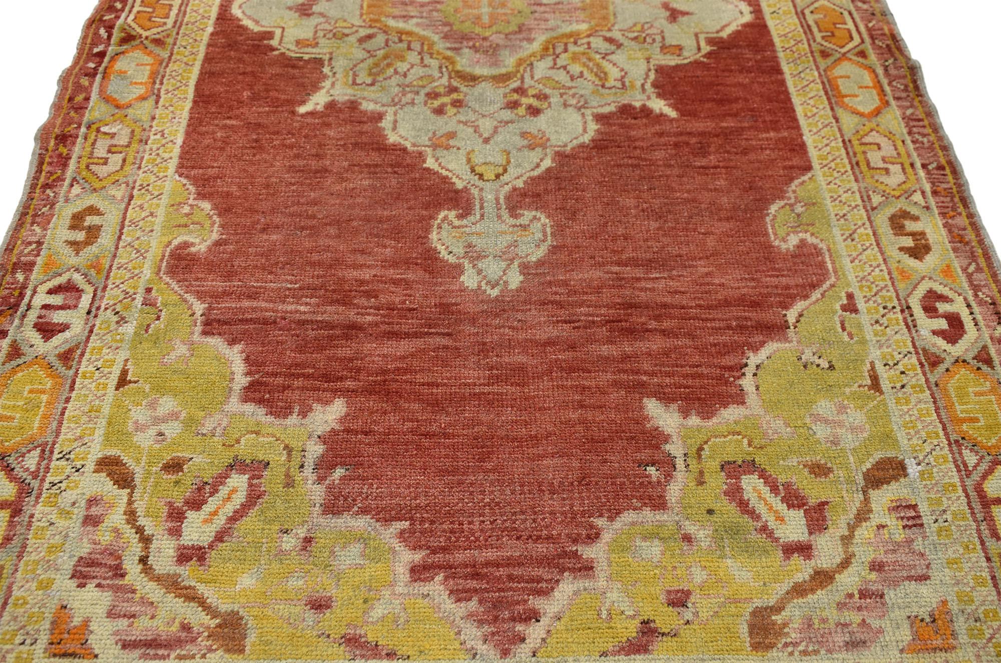 20th Century Vintage Turkish Oushak Rug with Traditional Rustic Style For Sale