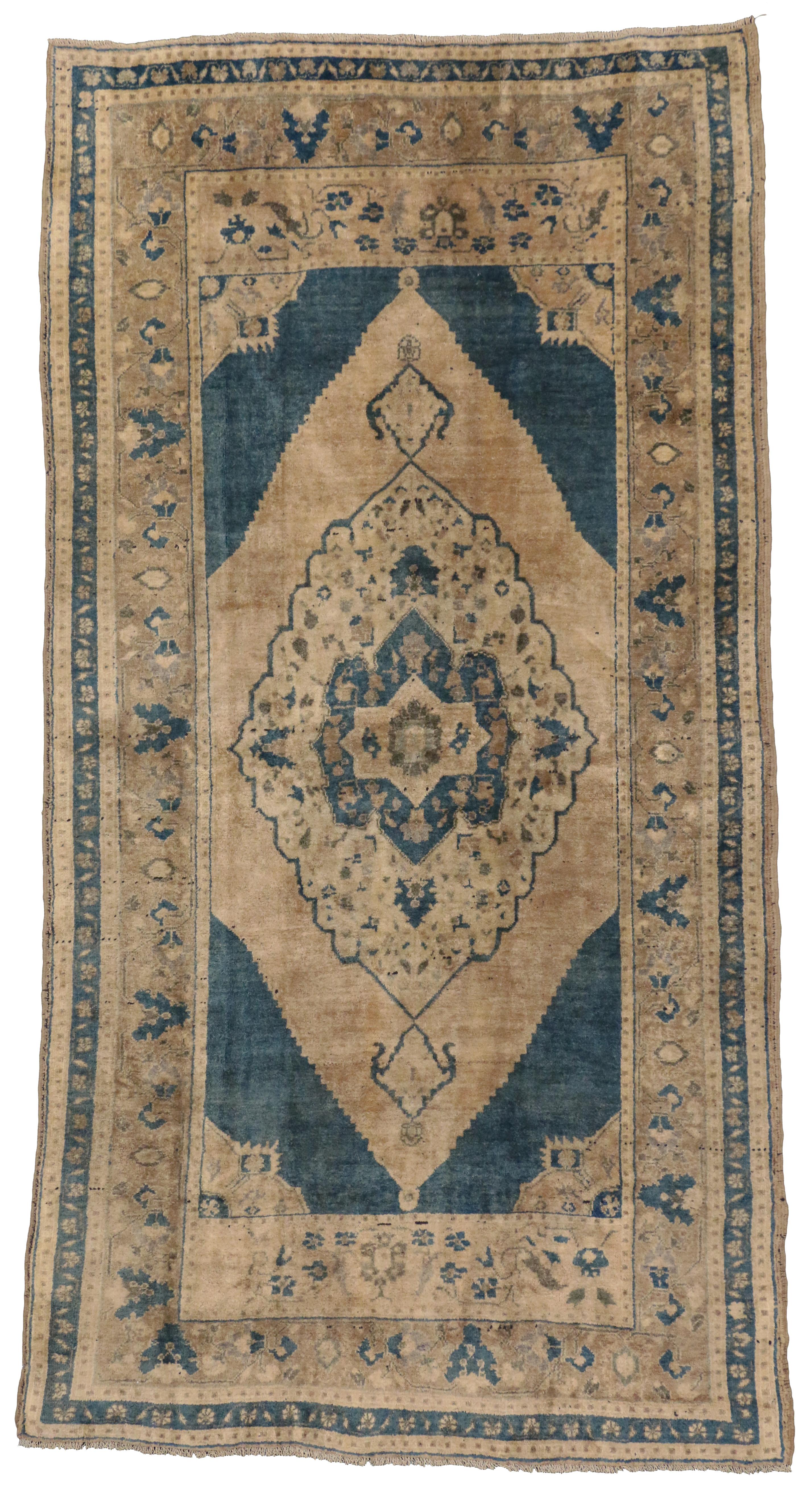 Wool Vintage Turkish Oushak Rug with Traditional Style For Sale