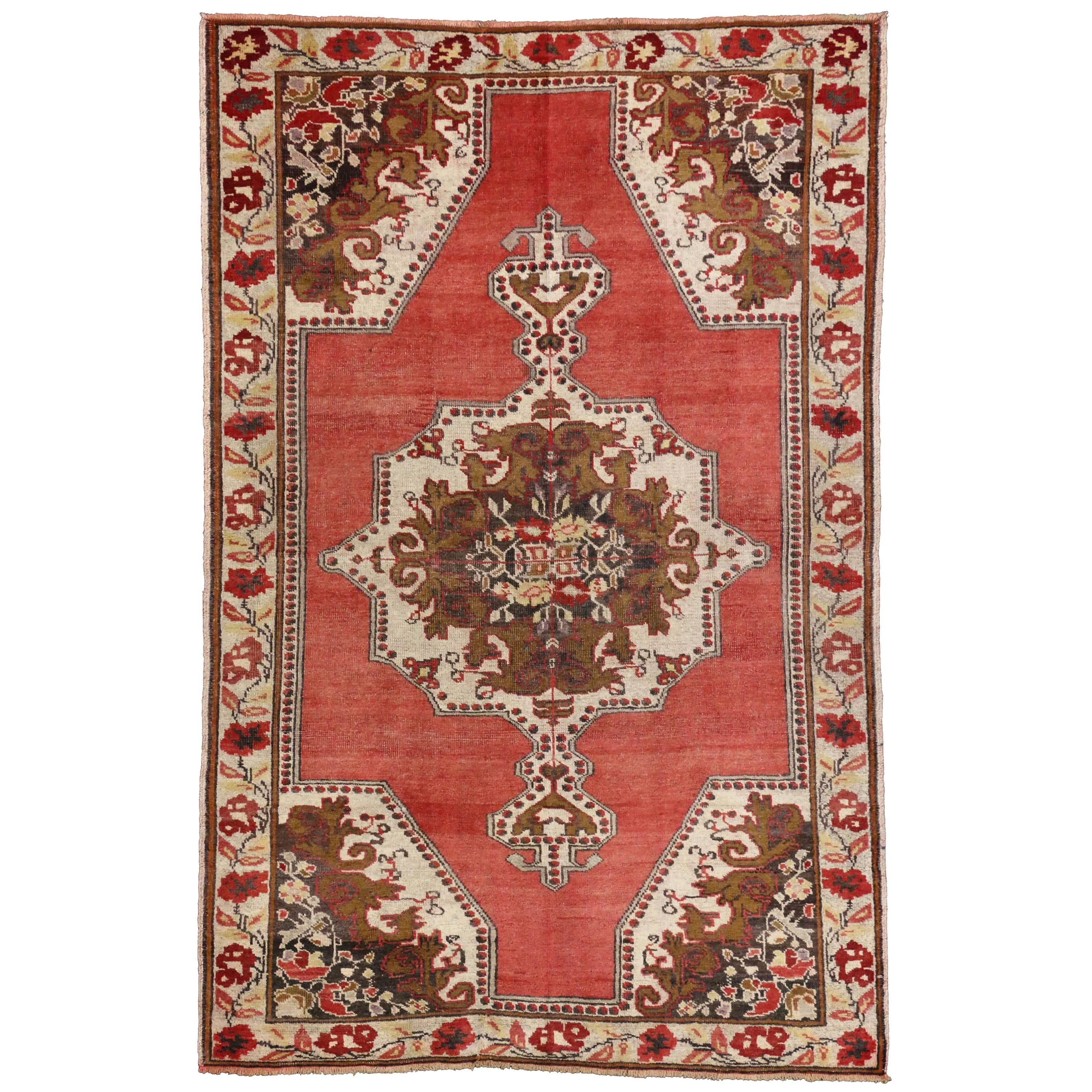 Türkischer Oushak-Teppich im traditionellen Stil, Vintage