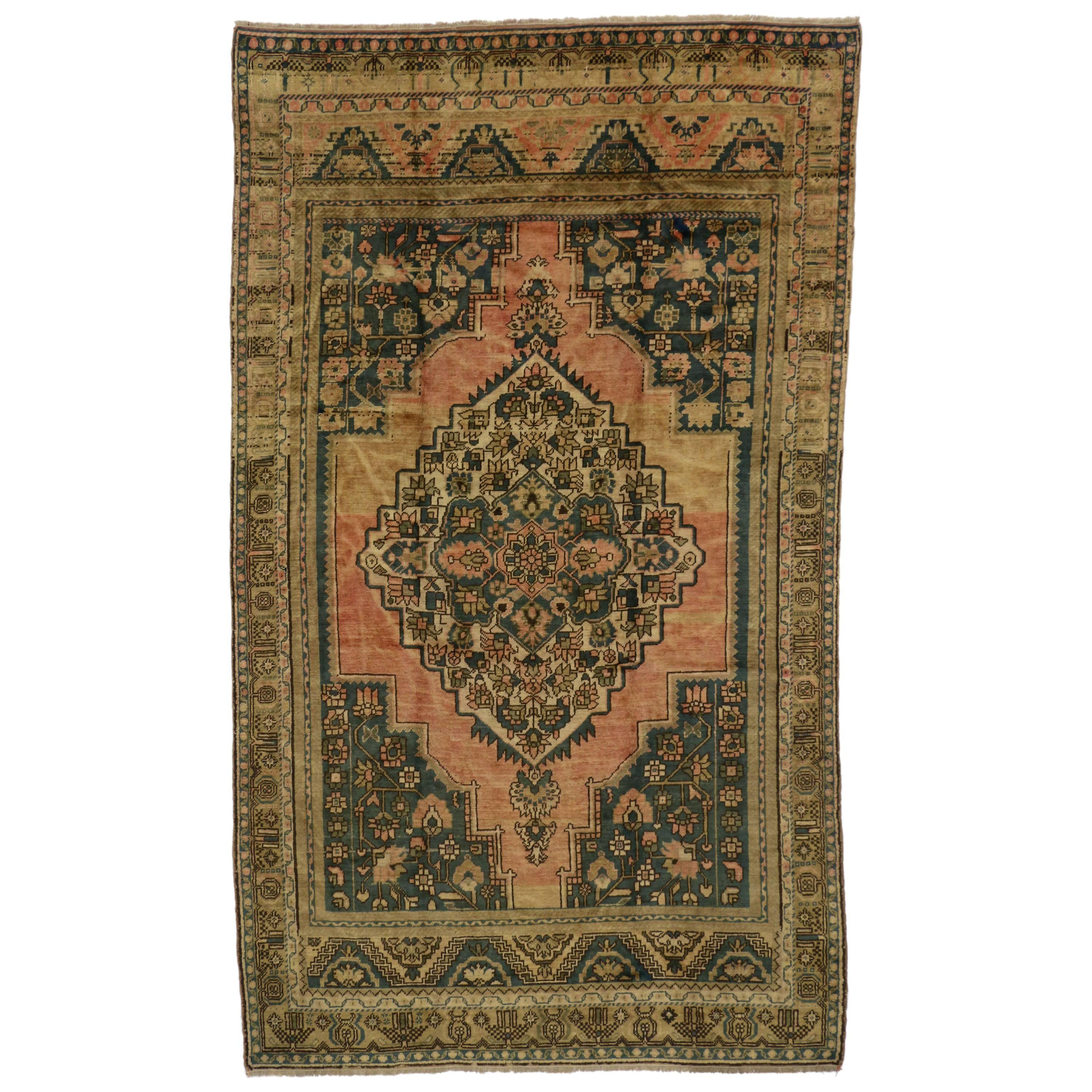 Vintage Turkish Oushak Rug with Traditional Style