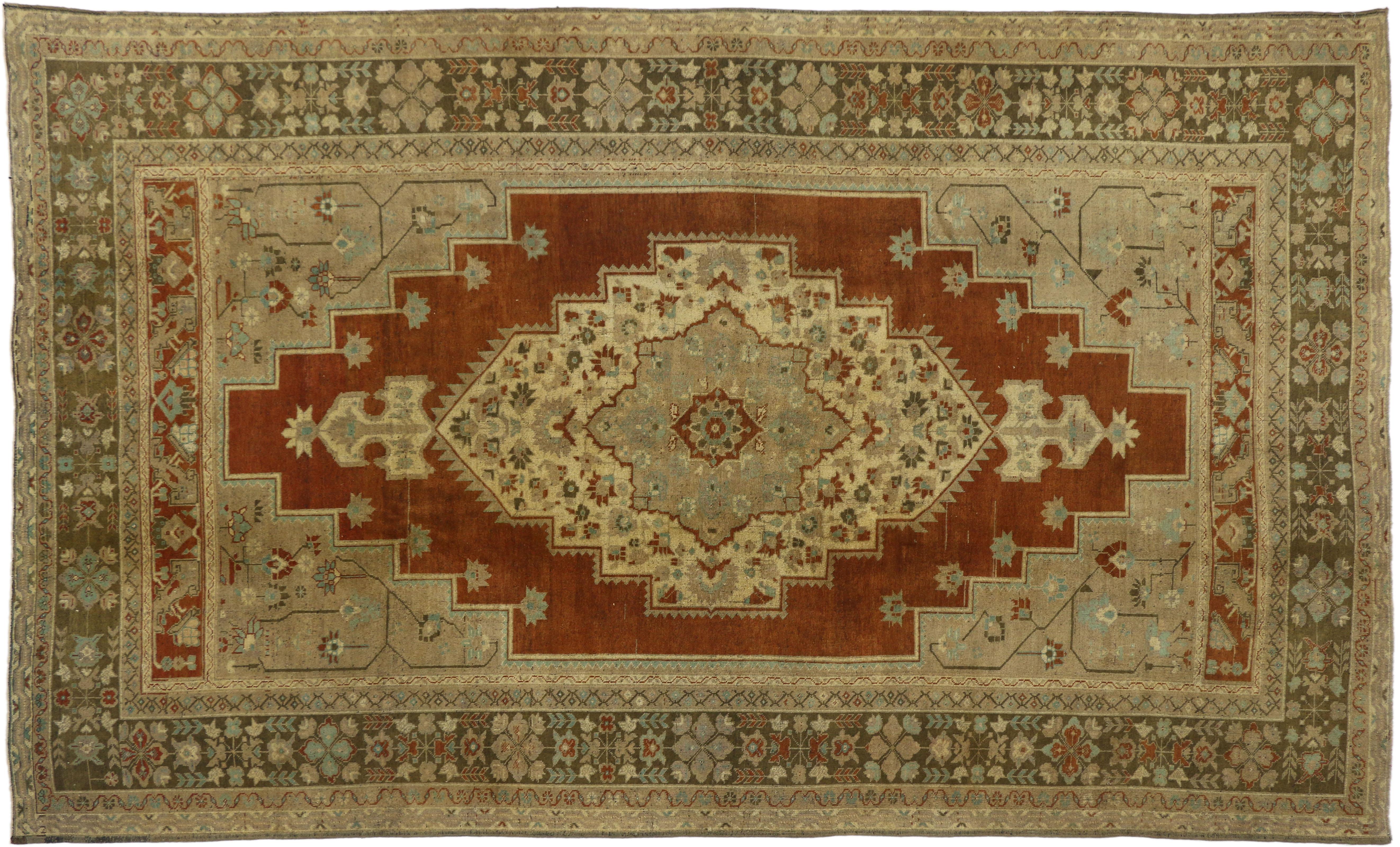 20th Century Vintage Turkish Oushak Rug with Traditional Style, Gallery Rug For Sale