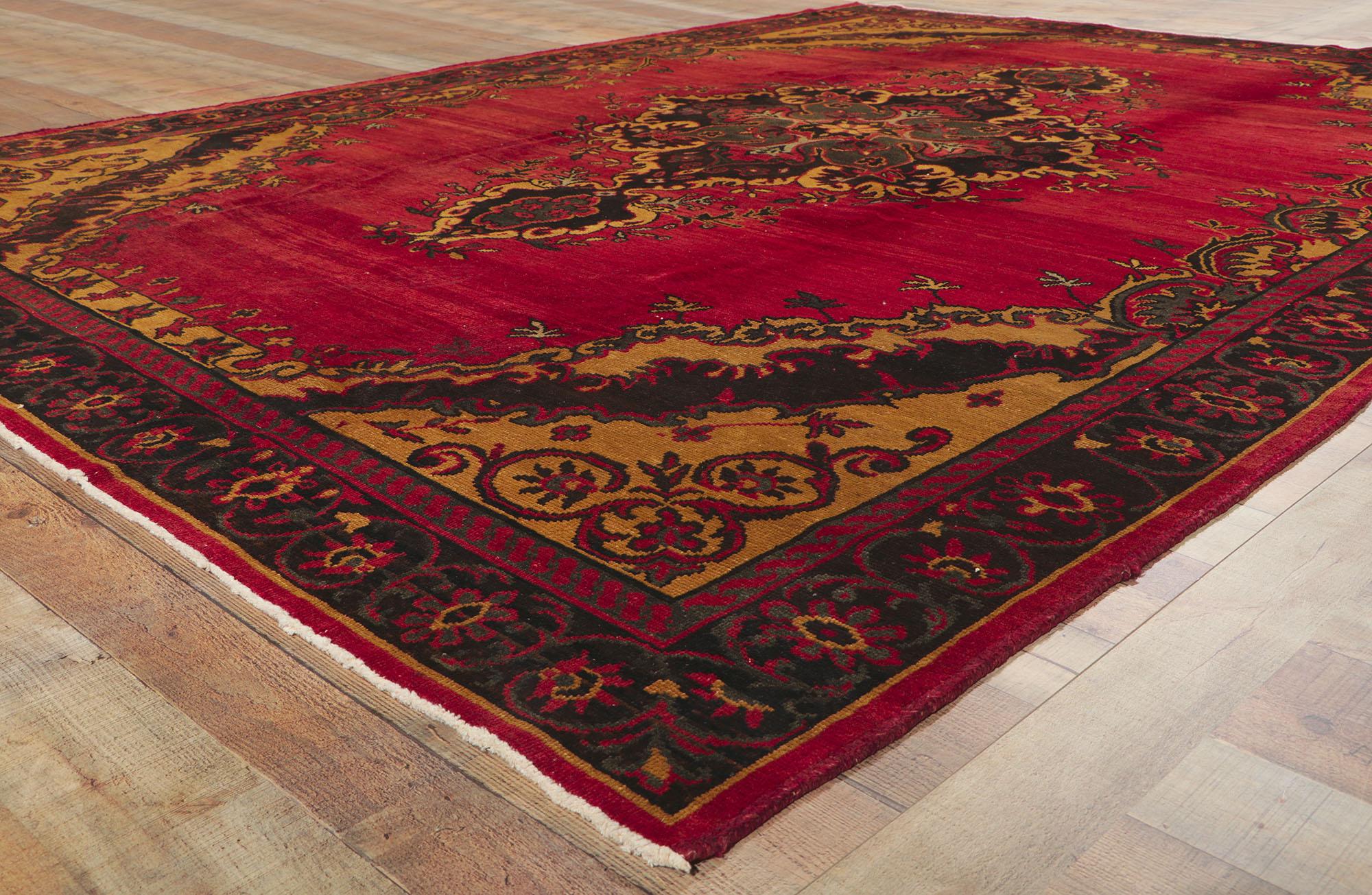 Vintage Turkish Oushak Rug with Traditional Victorian Style  For Sale 4