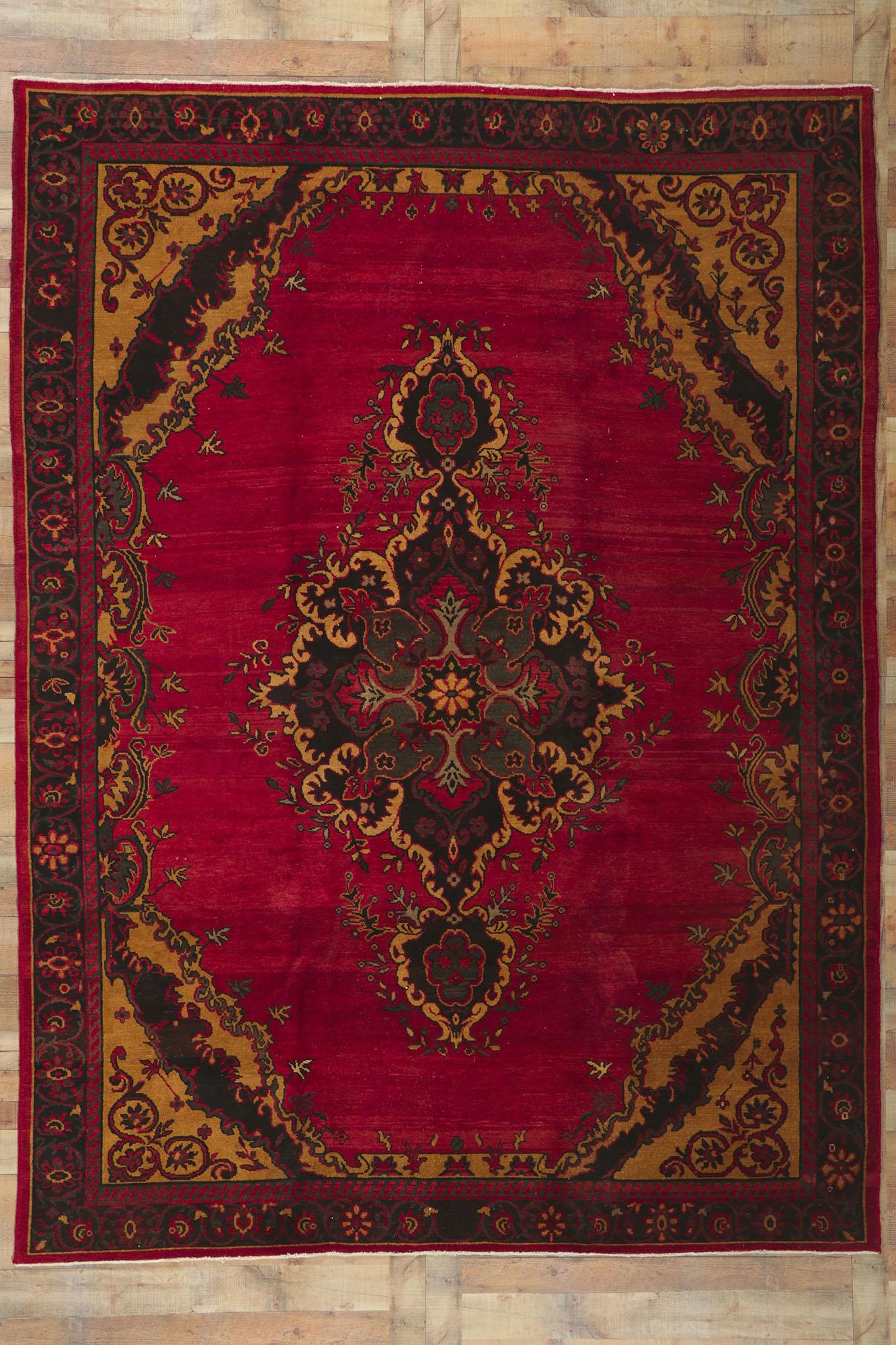 Vintage Turkish Oushak Rug with Traditional Victorian Style  For Sale 6