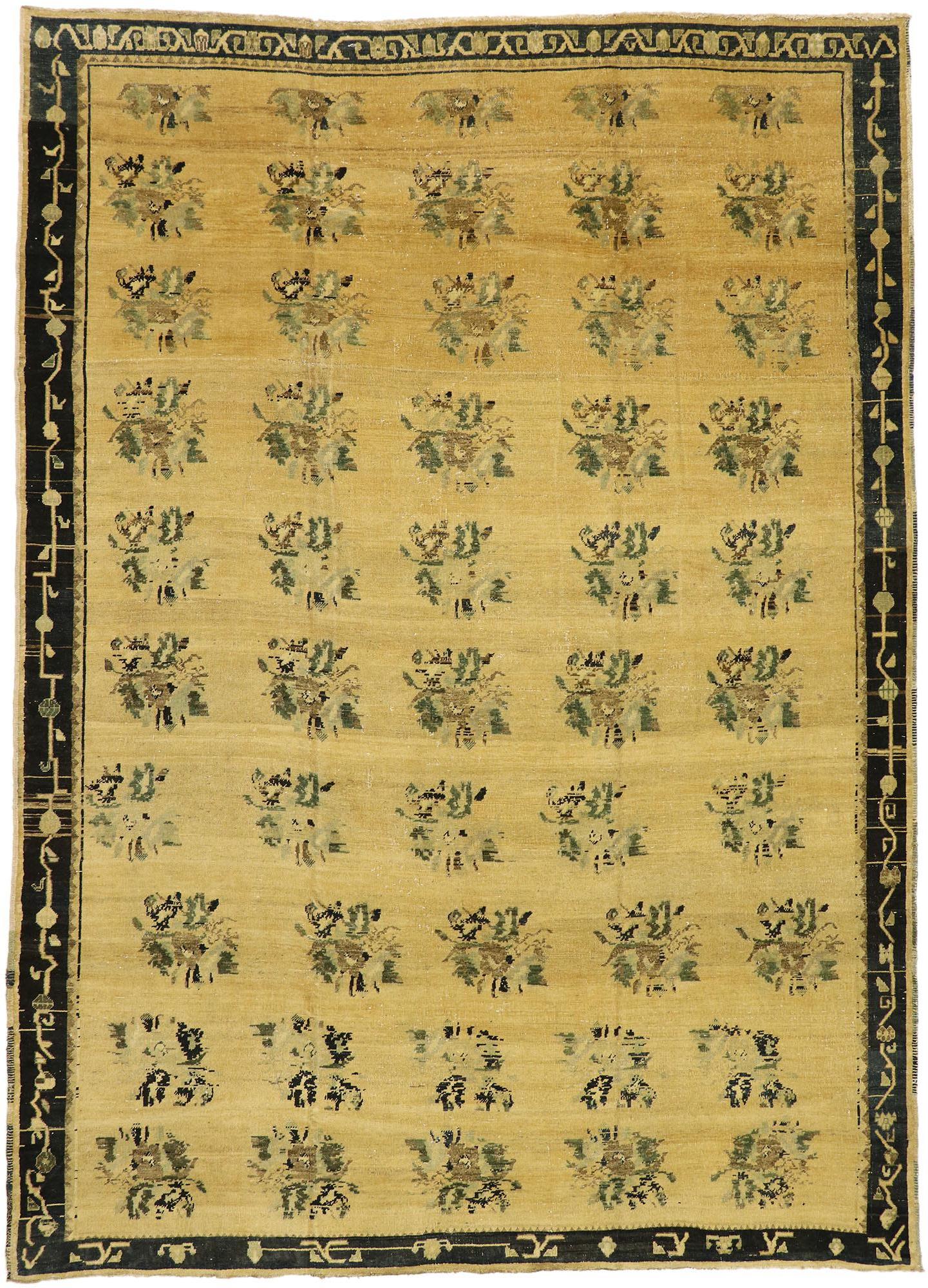 51387 Vintage Turkish Oushak Rug with Romantic French Country Cottage Style 09'03 x 13'00. Rustic and refined, this hand knotted wool vintage Turkish Oushak rug beautifully embodies romantic French Country style. The field is covered with an