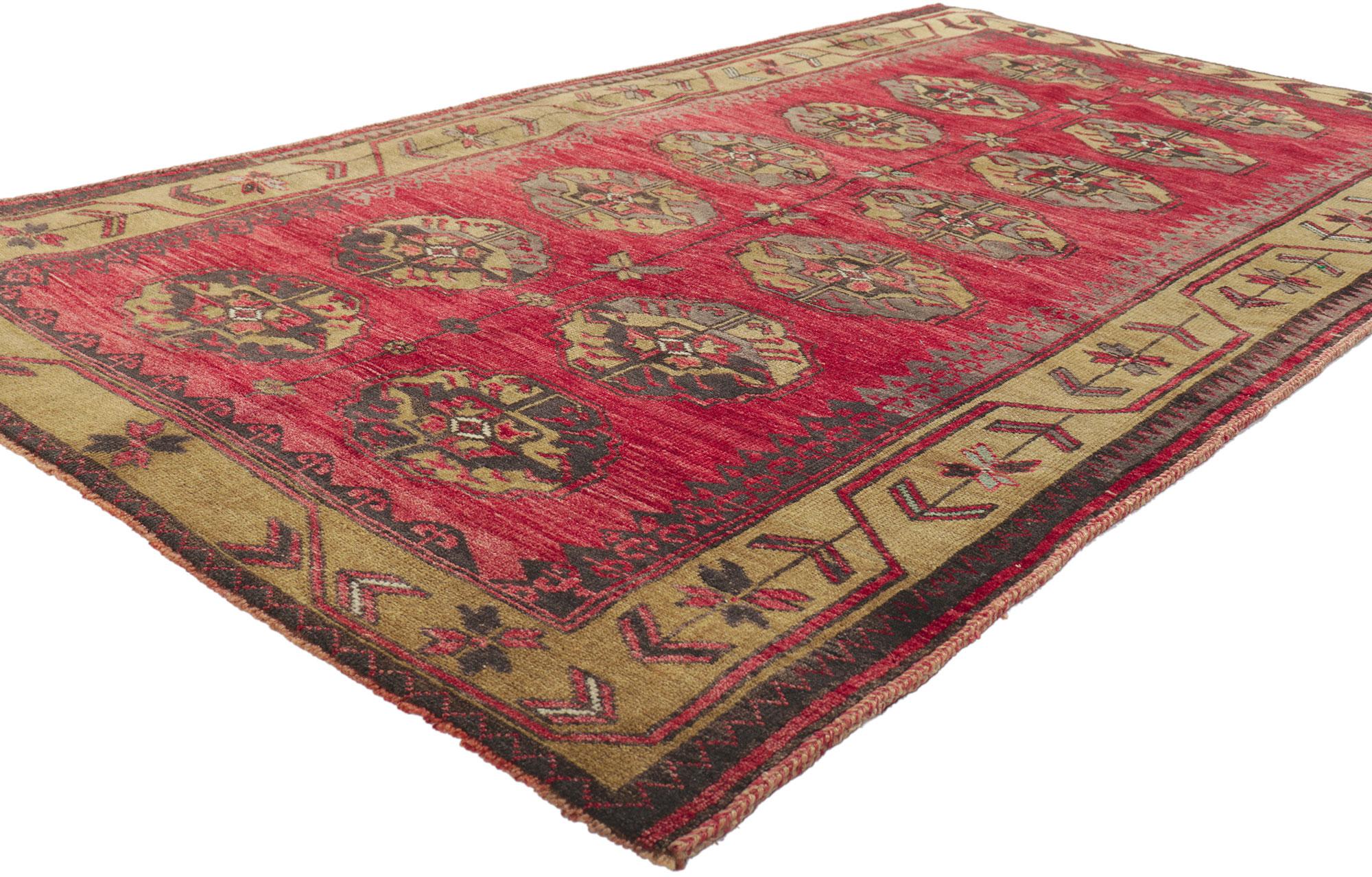 52382 Vintage Turkish Oushak Rug, 04'00 x 07'00.
Regal and stately, this hand knotted wool vintage Turkish Oushak rug is the perfect complement to virtually nearly any interior it graces. The straight repeat of octagonal motifs and rich, sumptuous