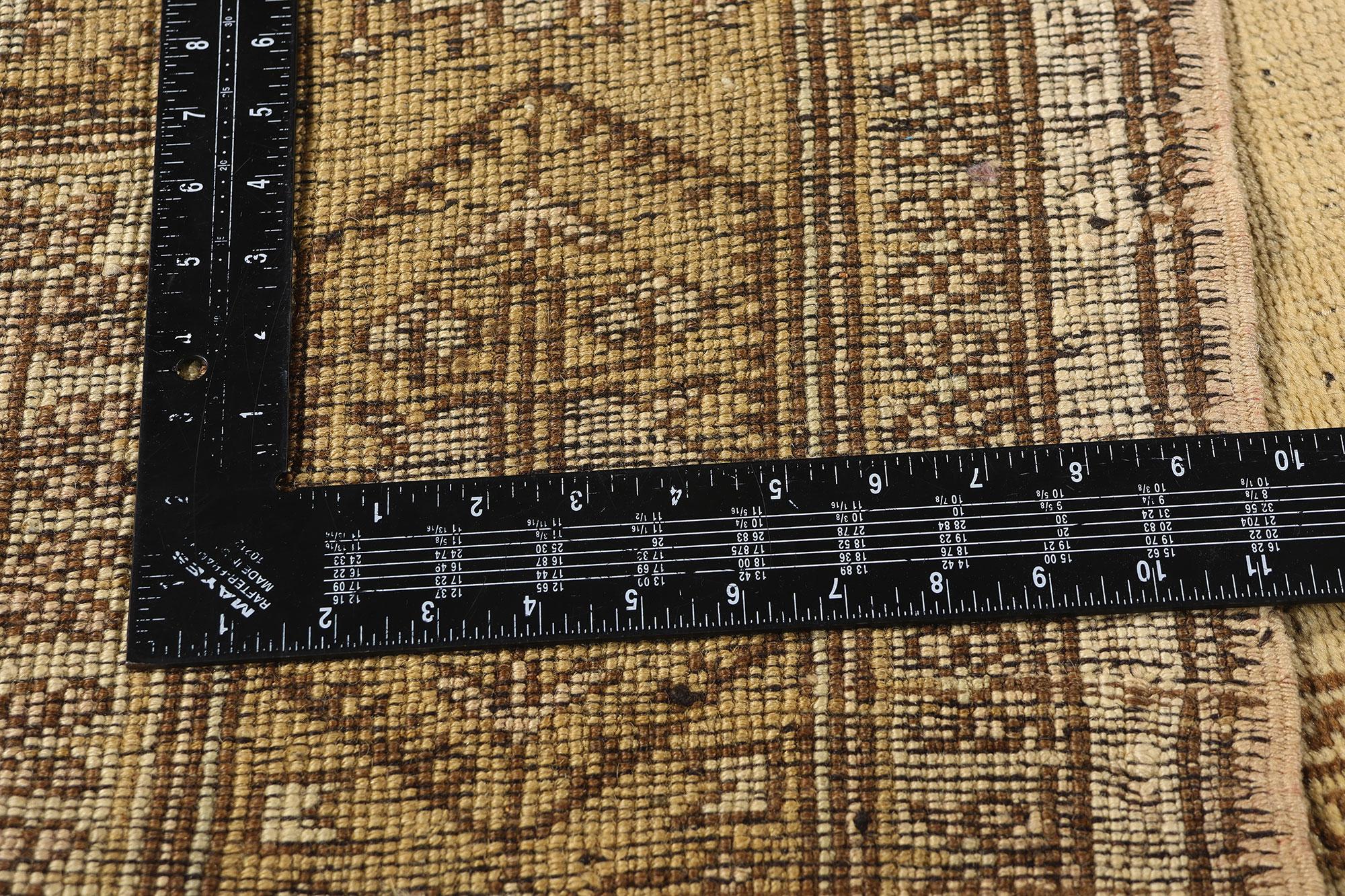 Tapis turc Oushak des années 1950, style traditionnel, couleurs terreuses chaudes en vente 1