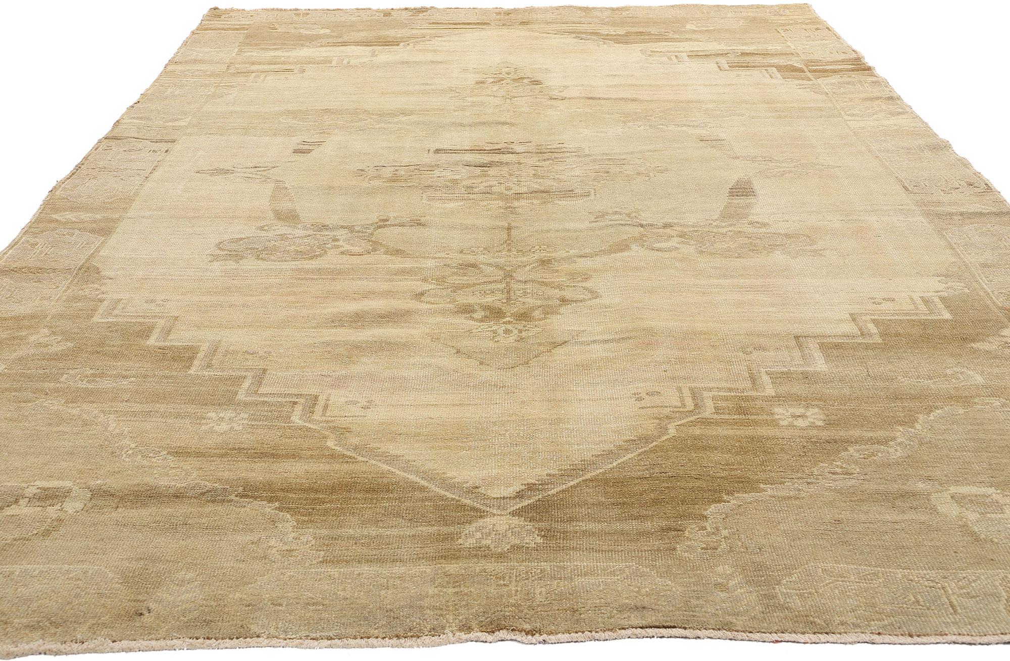 Hand-Knotted 1930's Turkish Oushak Rug with Warm, Neutral Colors and Modern Style For Sale