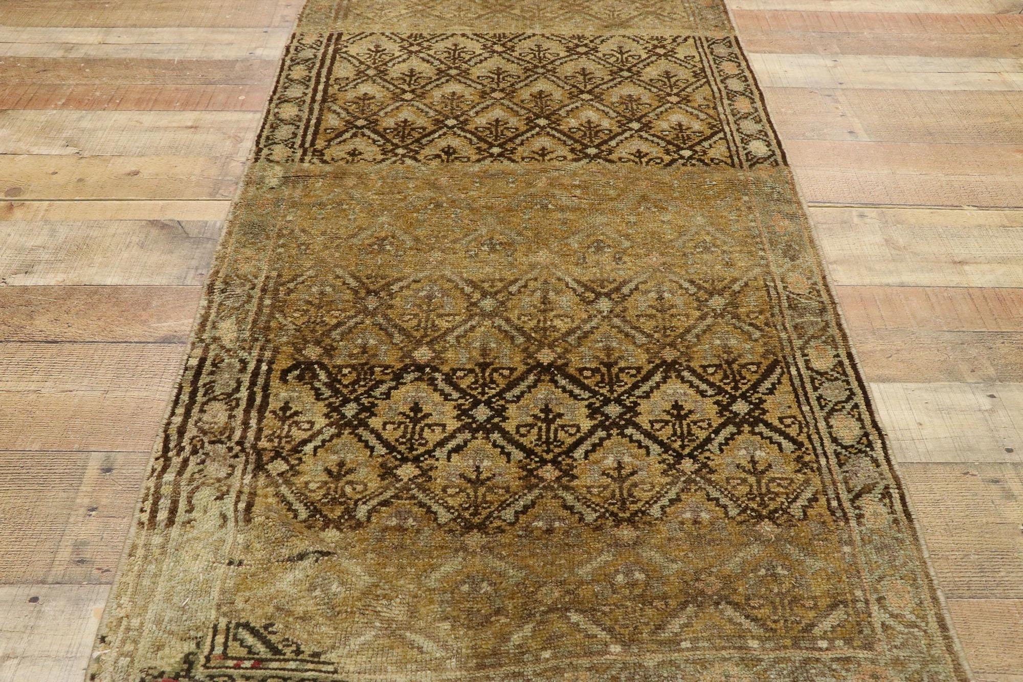 1950’s Turkish Oushak Carpet with Traditional Style For Sale 3