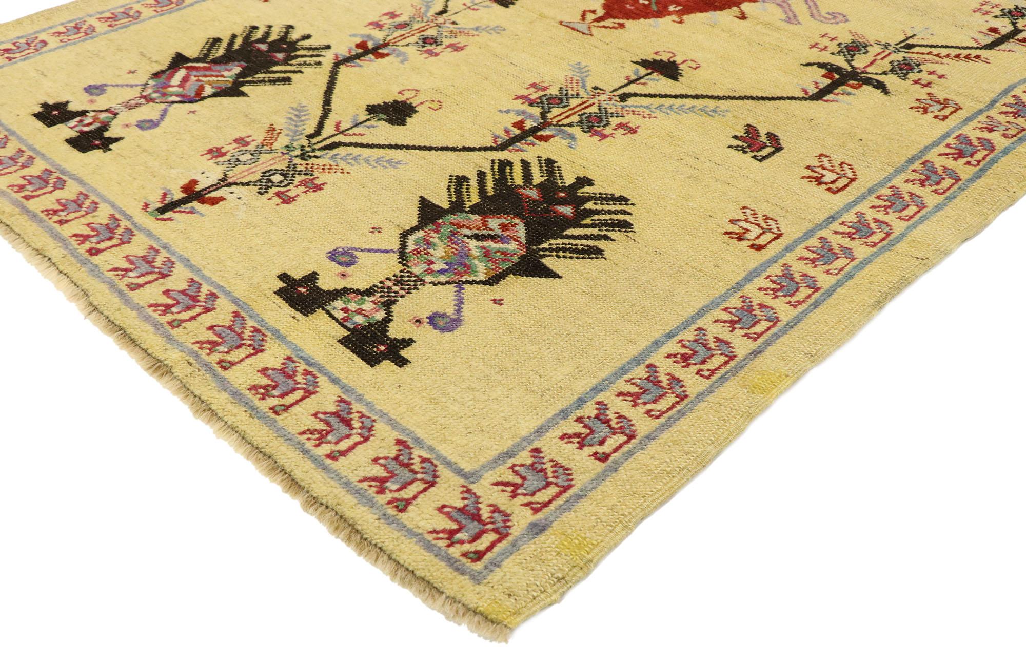 50633 Vintage Turkish Oushak rug with Warm Tuscan style 03'03 x 05'02. Emanating timeless elegance and warm, earthy colors, this hand knotted wool vintage Turkish Oushak rug beautifully embodies warm Tuscan Italian style with Mediterranean vibes. A