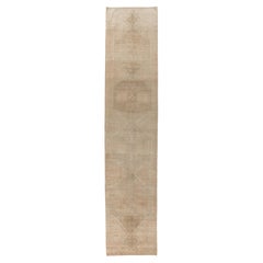 Tapis de couloir turc Oushak vintage 2'10 x 13'7