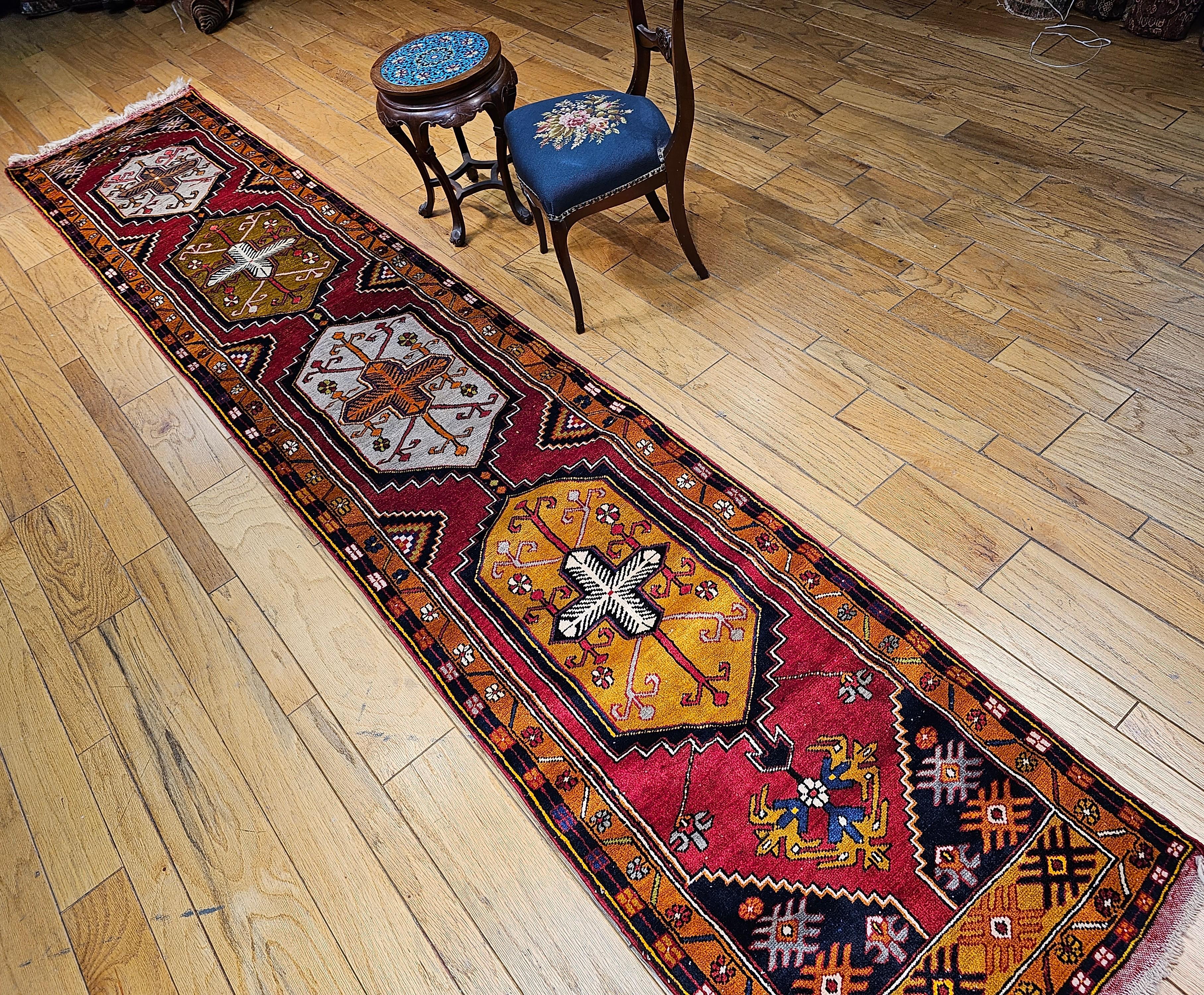 Vintage Turkish Oushak Runner – Red Field with Gold & Ivory Geometric Medallions For Sale 9