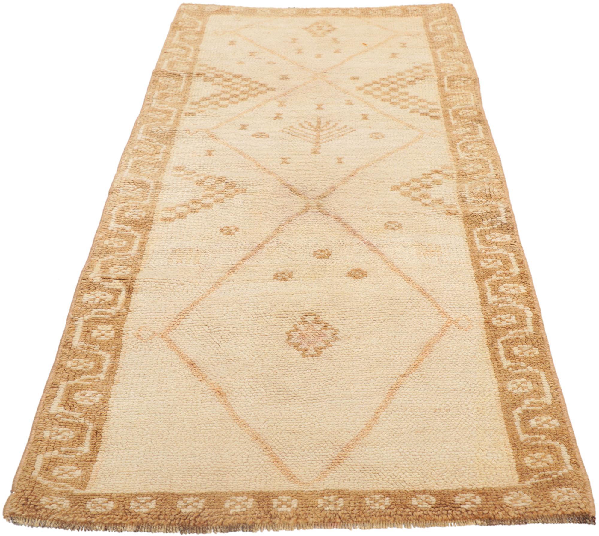 Hand-Knotted Vintage Muted Turkish Oushak Rug, Modern Southwest Meets Windswept Appeal For Sale