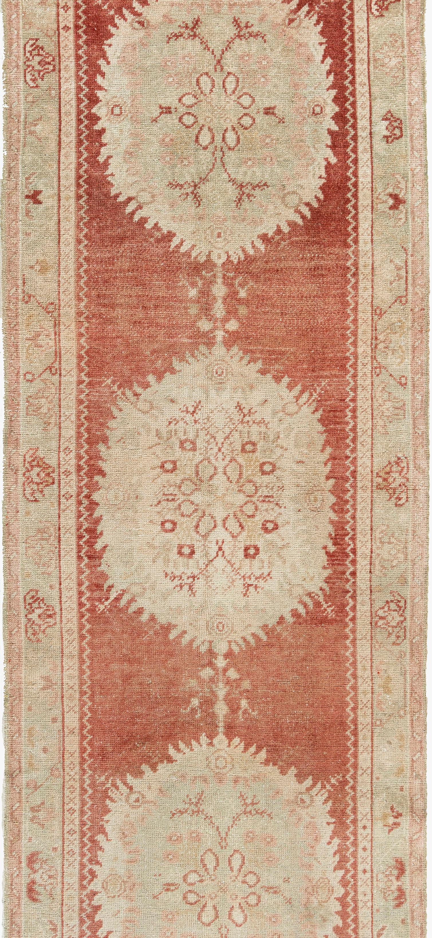 Vintage Turkish Oushak Runner 2'11x11'7 In Good Condition For Sale In New York, NY