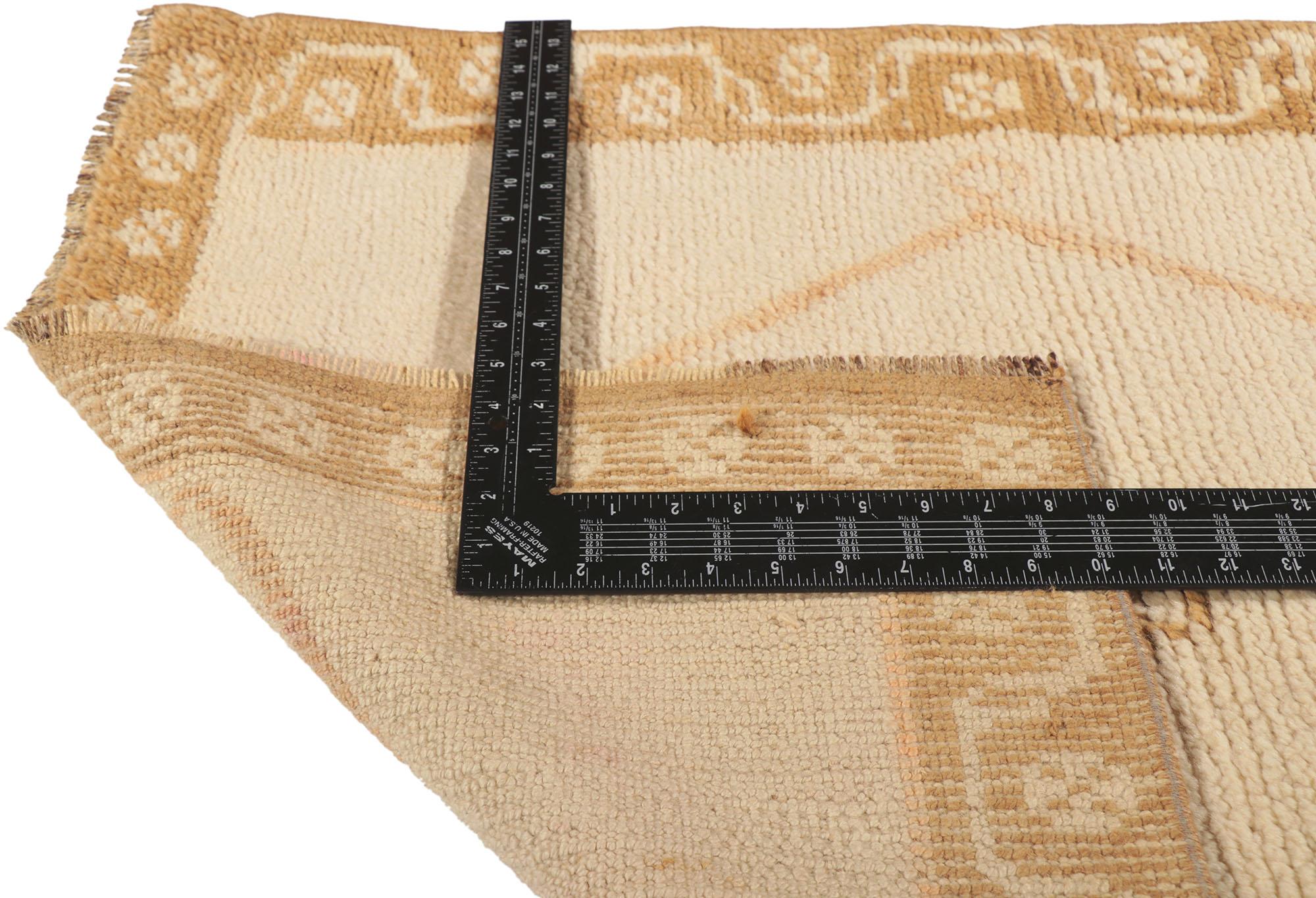 Alfombra turca Oushak vintage de tonos apagados, el suroeste moderno se mezcla con el atractivo barrido por el viento en Bueno estado para la venta en Dallas, TX