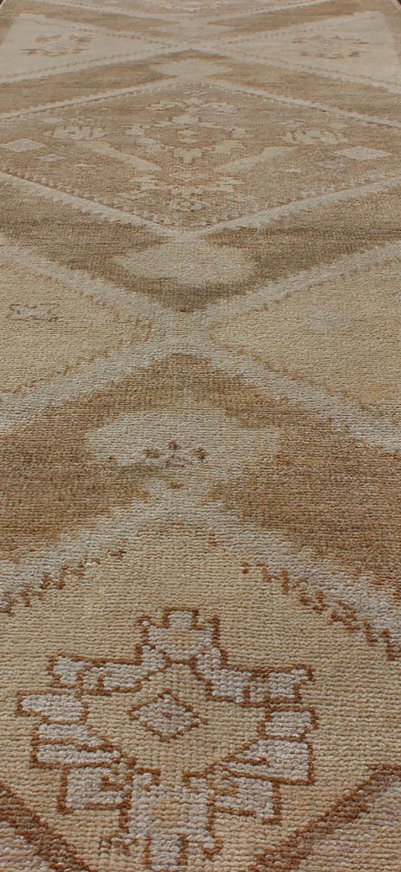 Vintage Turkish Oushak Runner Neutral and Warm Colors with Tribal Medallions For Sale 2