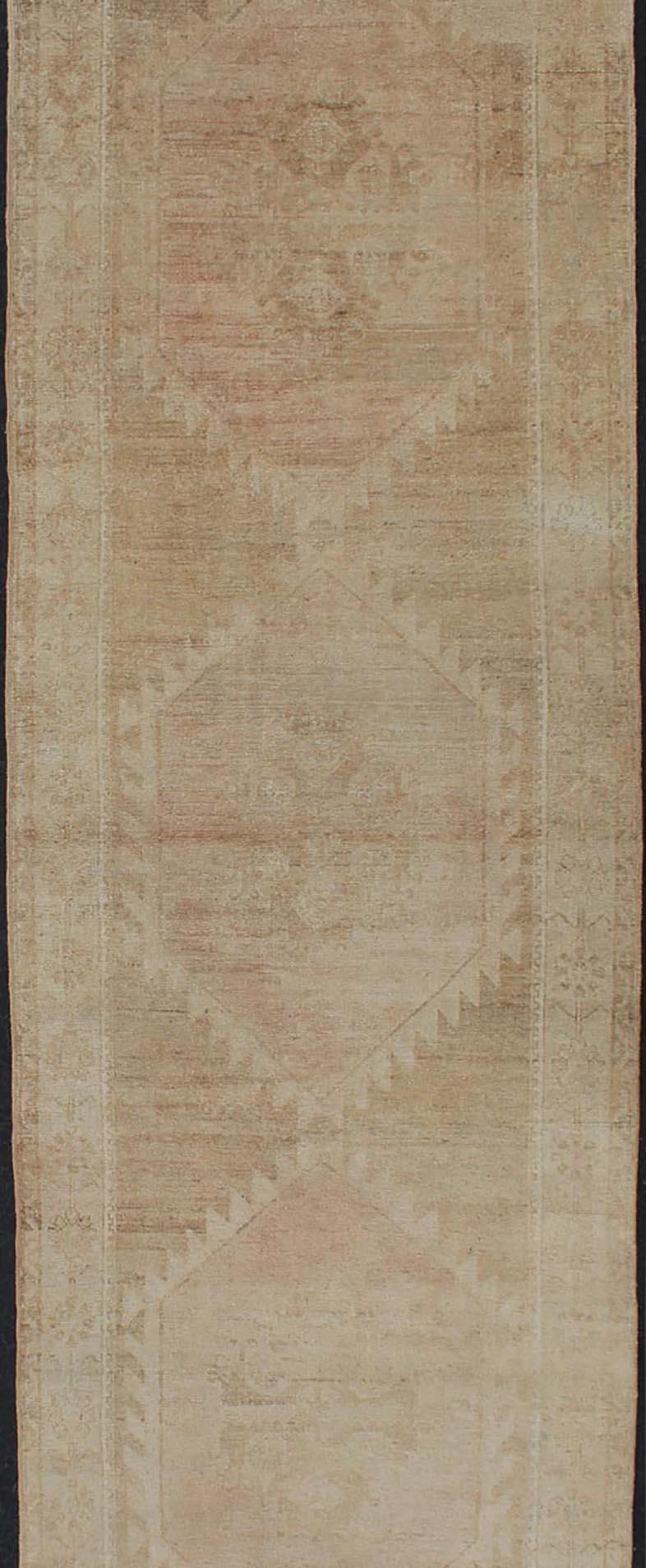 Vintage Turkish Oushak Runner Neutral Colors with Tribal Design in Earth Colors In Good Condition For Sale In Atlanta, GA