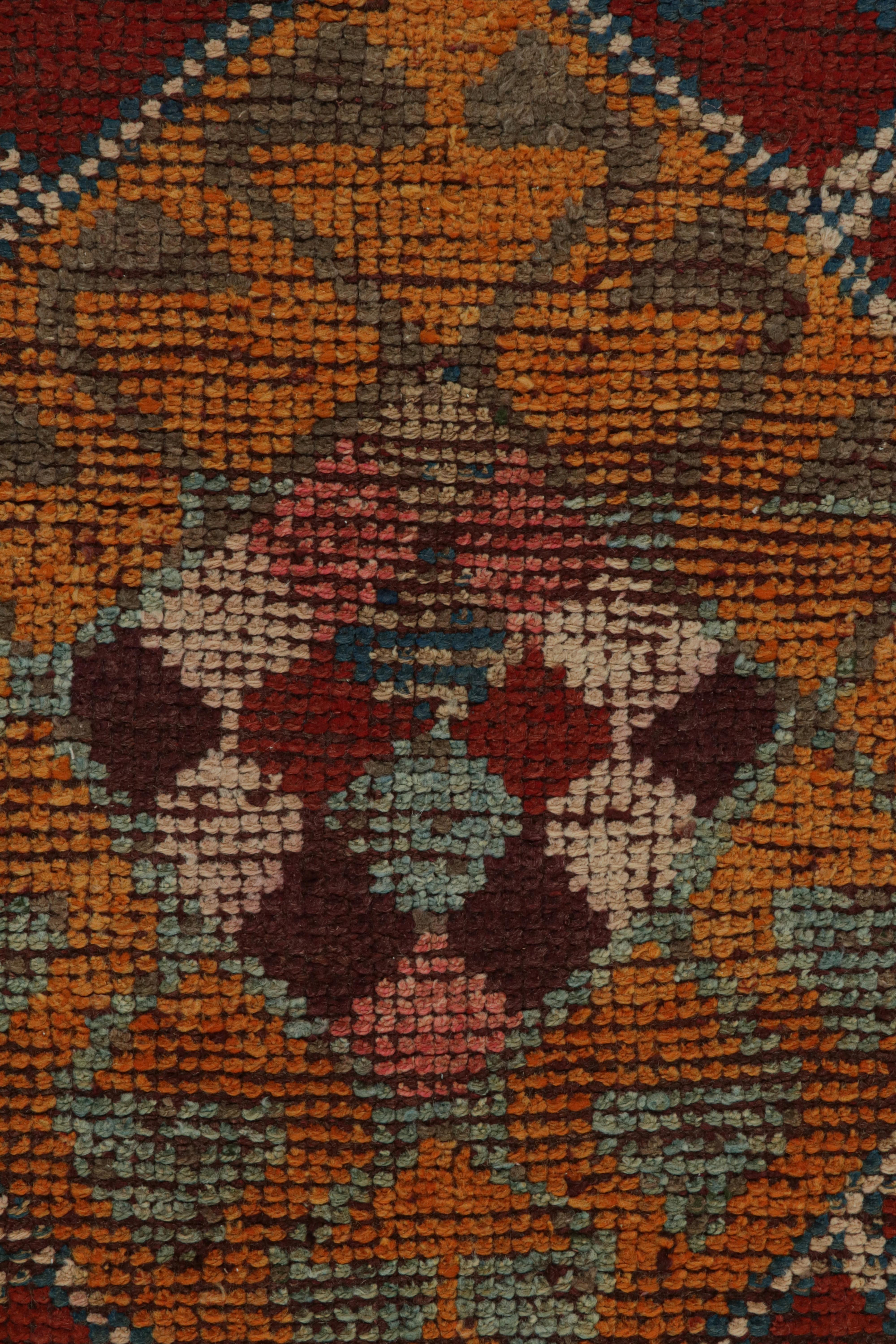 Mid-20th Century Vintage Turkish Oushak Runner Rug, with Central Medallion, from Rug & Kilim For Sale
