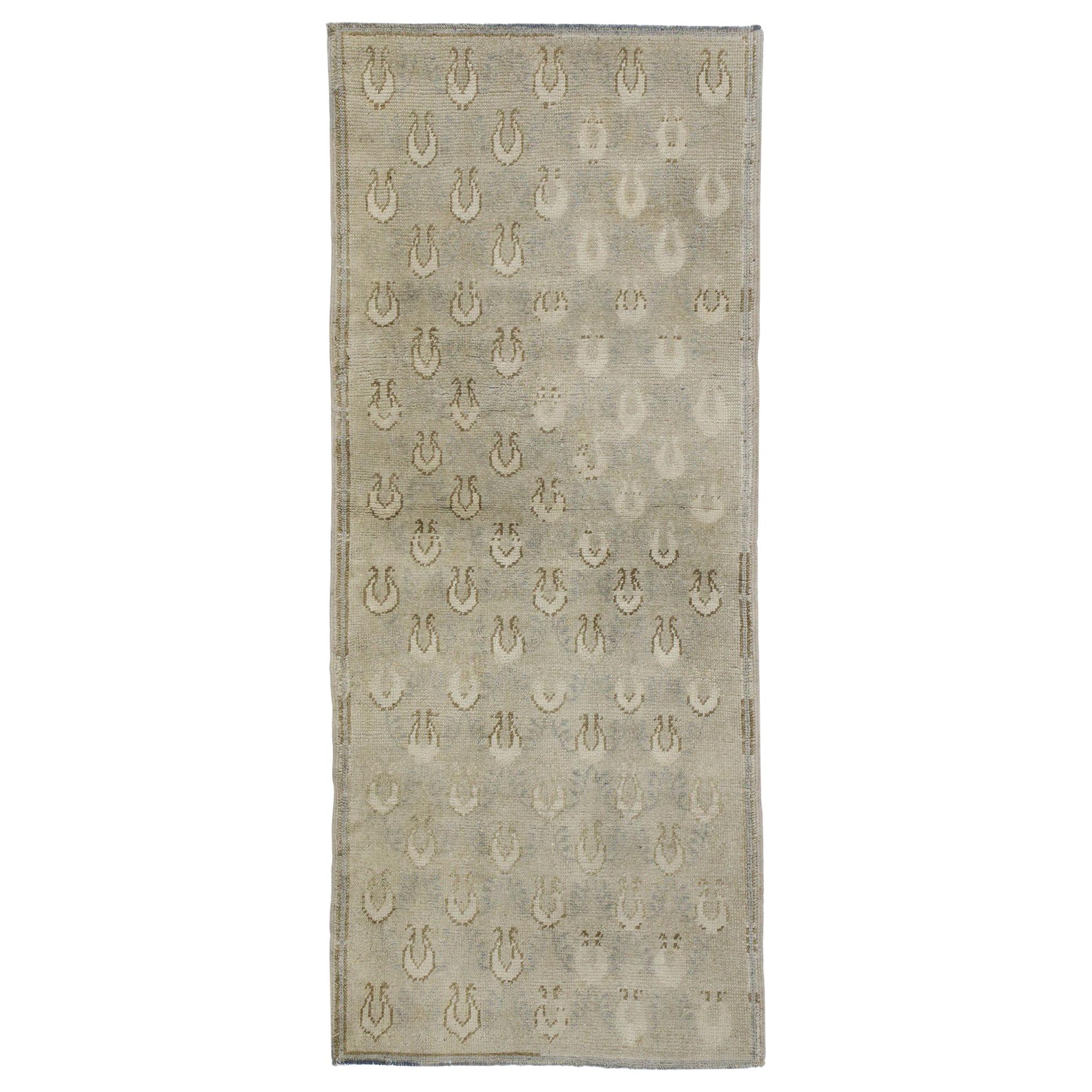 Runner turco vintage in Oushak con stile coloniale americano in vendita