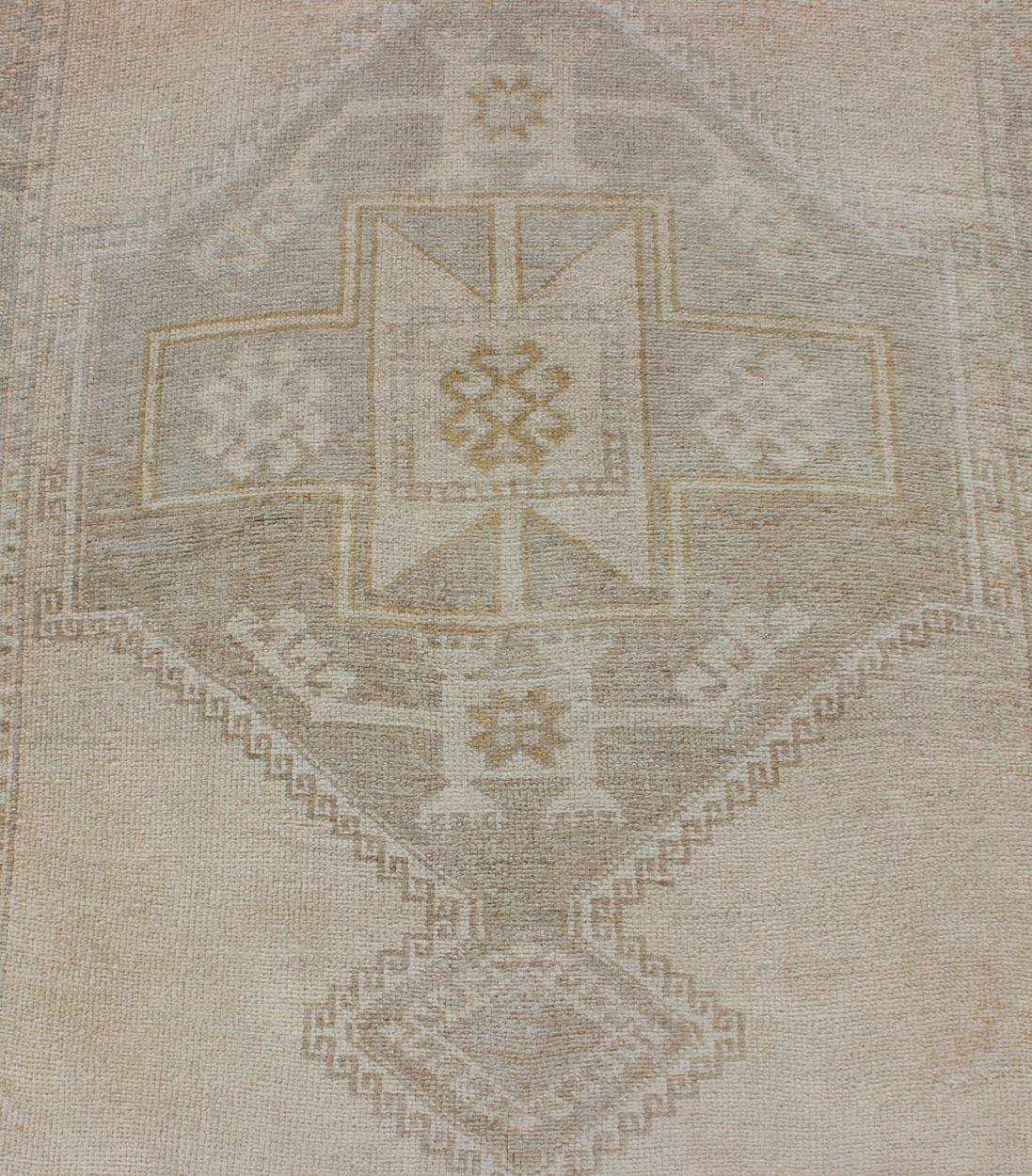 Vintage Turkish Oushak Runner with Etched Medallion Design in Soft Muted Tones For Sale 2