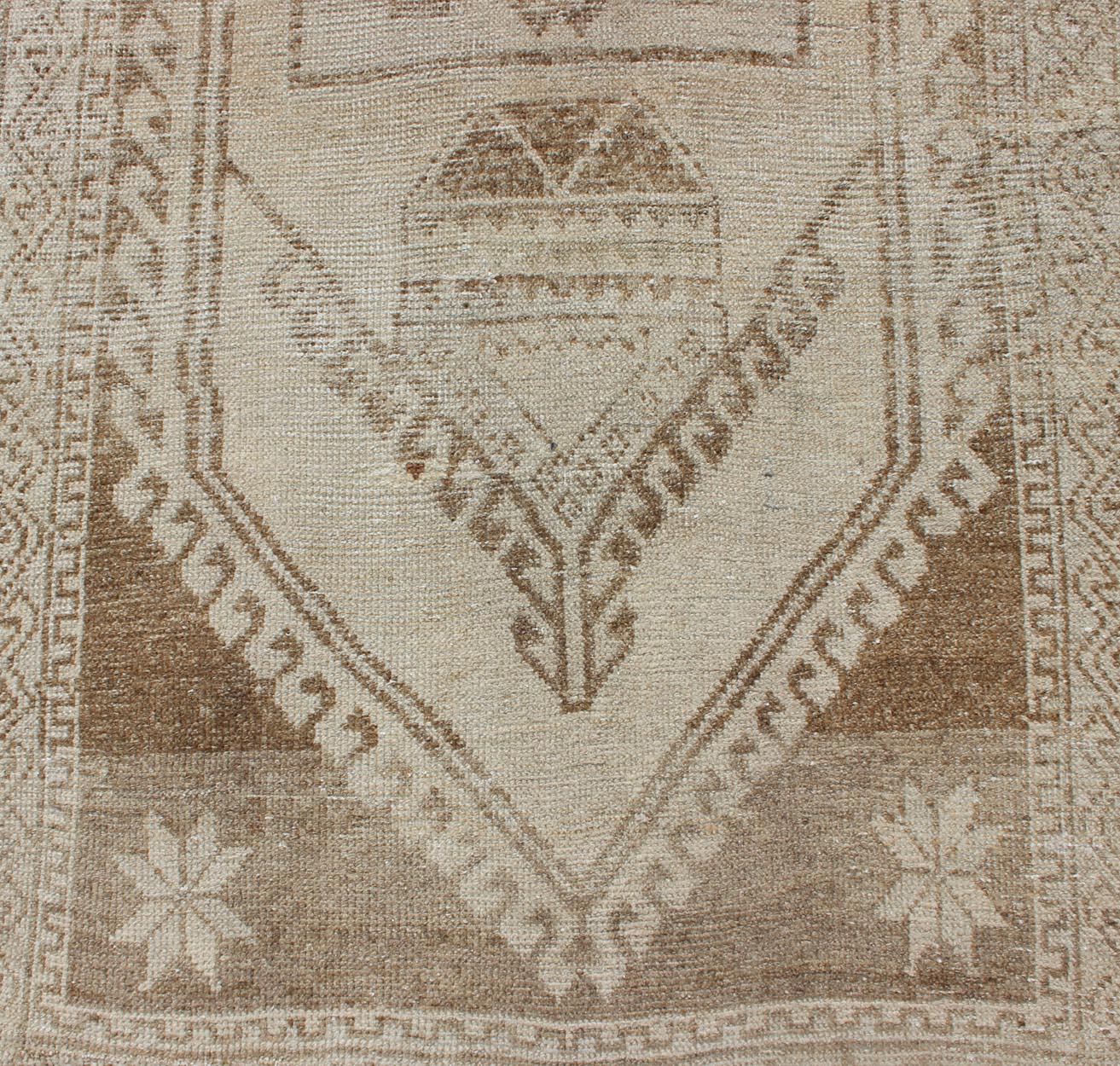 Vintage Turkish Oushak Runner with Floral Medallions in Taupe and Sandy Color For Sale 1