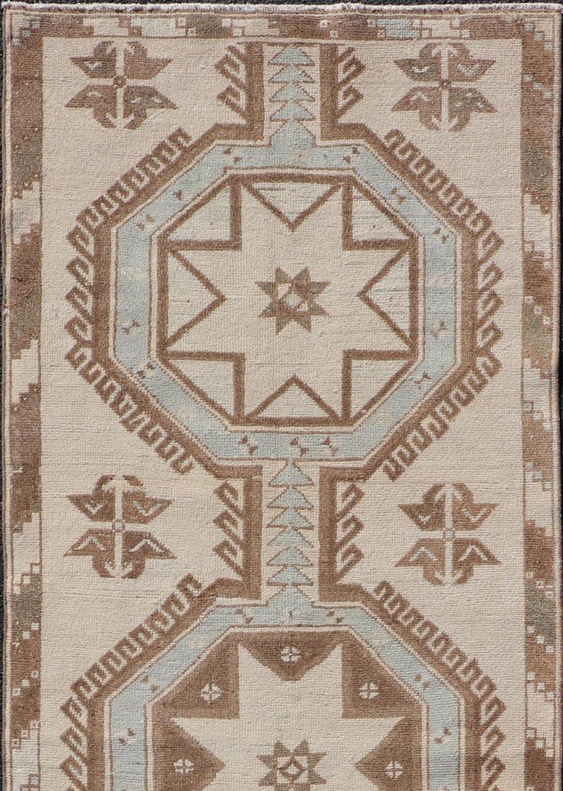 Vintage Turkish Oushak Runner with Geometric Medallions in Neutral Earth Colors In Good Condition For Sale In Atlanta, GA