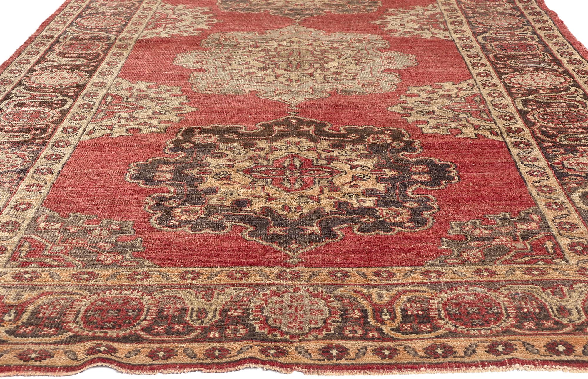 Vintage Turkish Oushak Rug, Timeless Allure Meets Rustic Earth-Tone Elegance In Good Condition For Sale In Dallas, TX